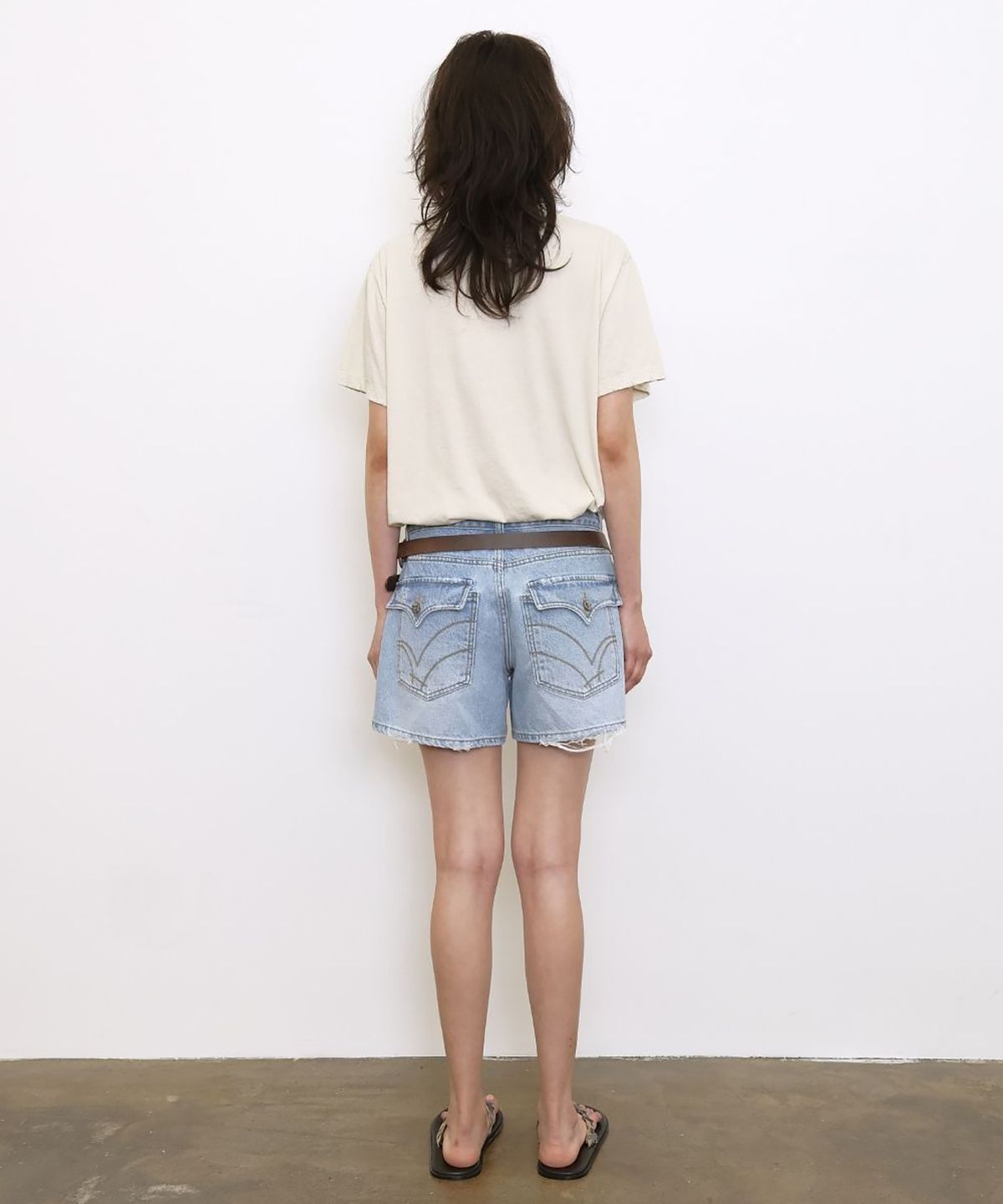 더블유케이엔디 프로젝트(WKND PROJECT) ENGINEER POCKET DENIM SHORTS