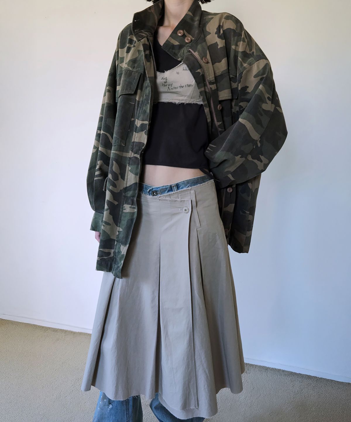 더블유케이엔디 프로젝트(WKND PROJECT) CUTTING COTTON LAYERED SKIRT (GRAY BEIGE)