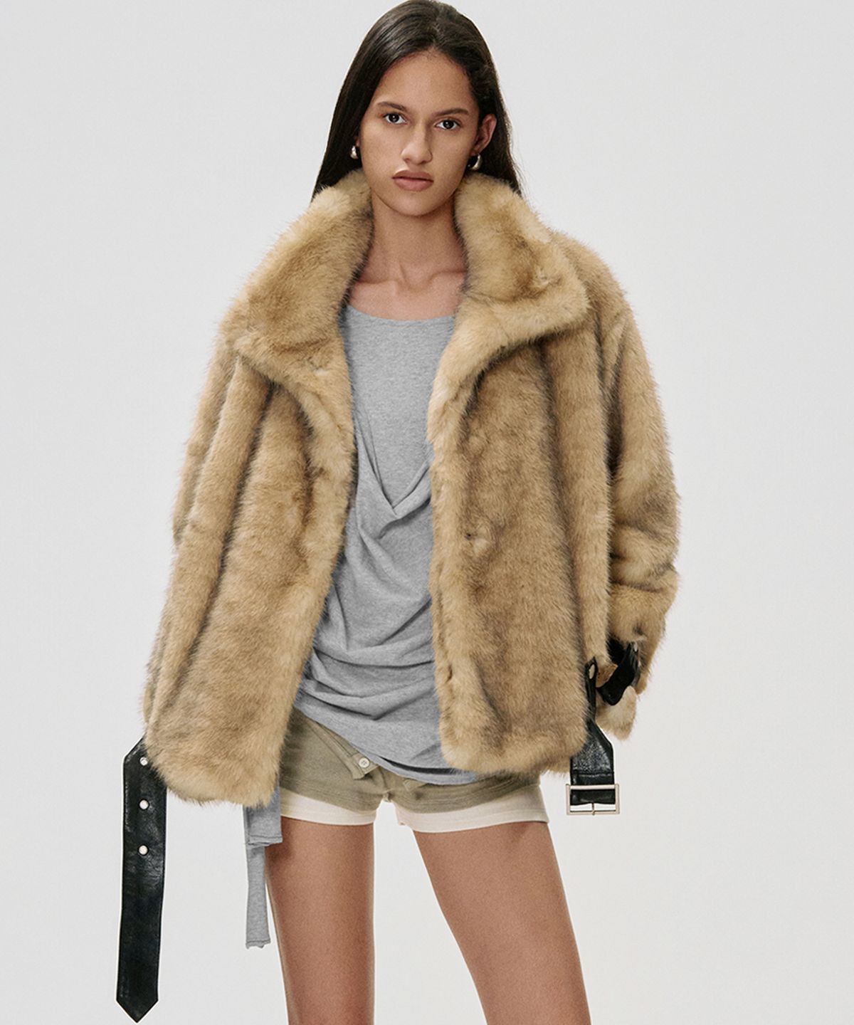 킴지수(KIMZISU) Belted Faux Fur Jacket_IVORY