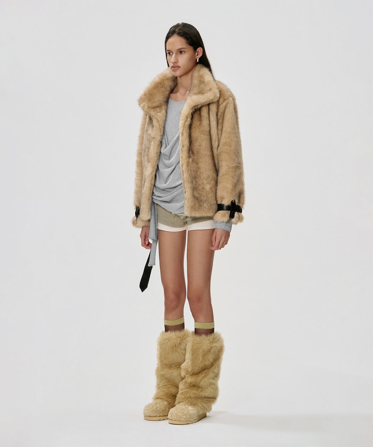 킴지수(KIMZISU) Belted Faux Fur Jacket_IVORY