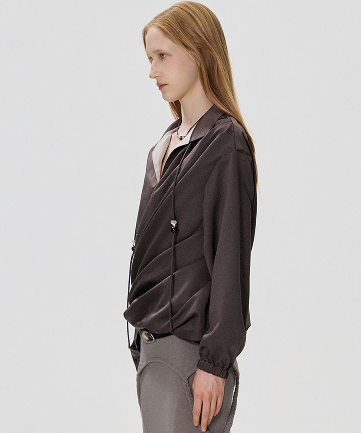 킴지수(KIMZISU) Twisted Drape Jumper_PLUM BROWN