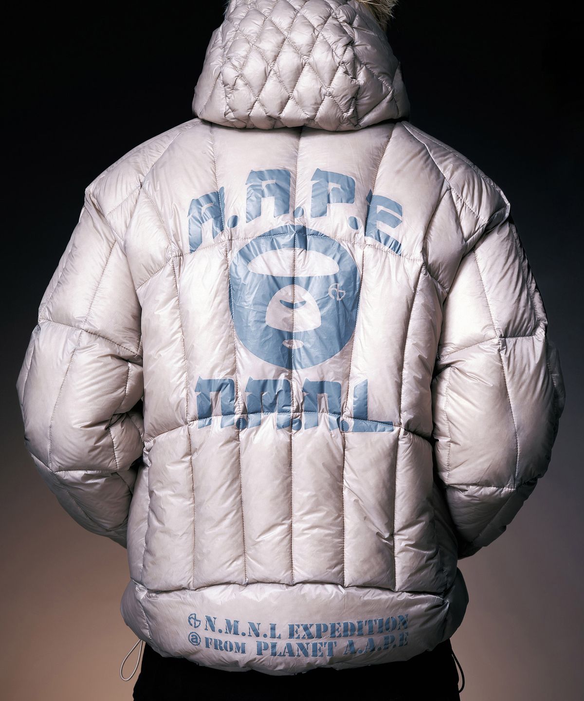 에이프(AAPE) AAPE X NMNL DUCK DOWN JACKET - SAND GRAY