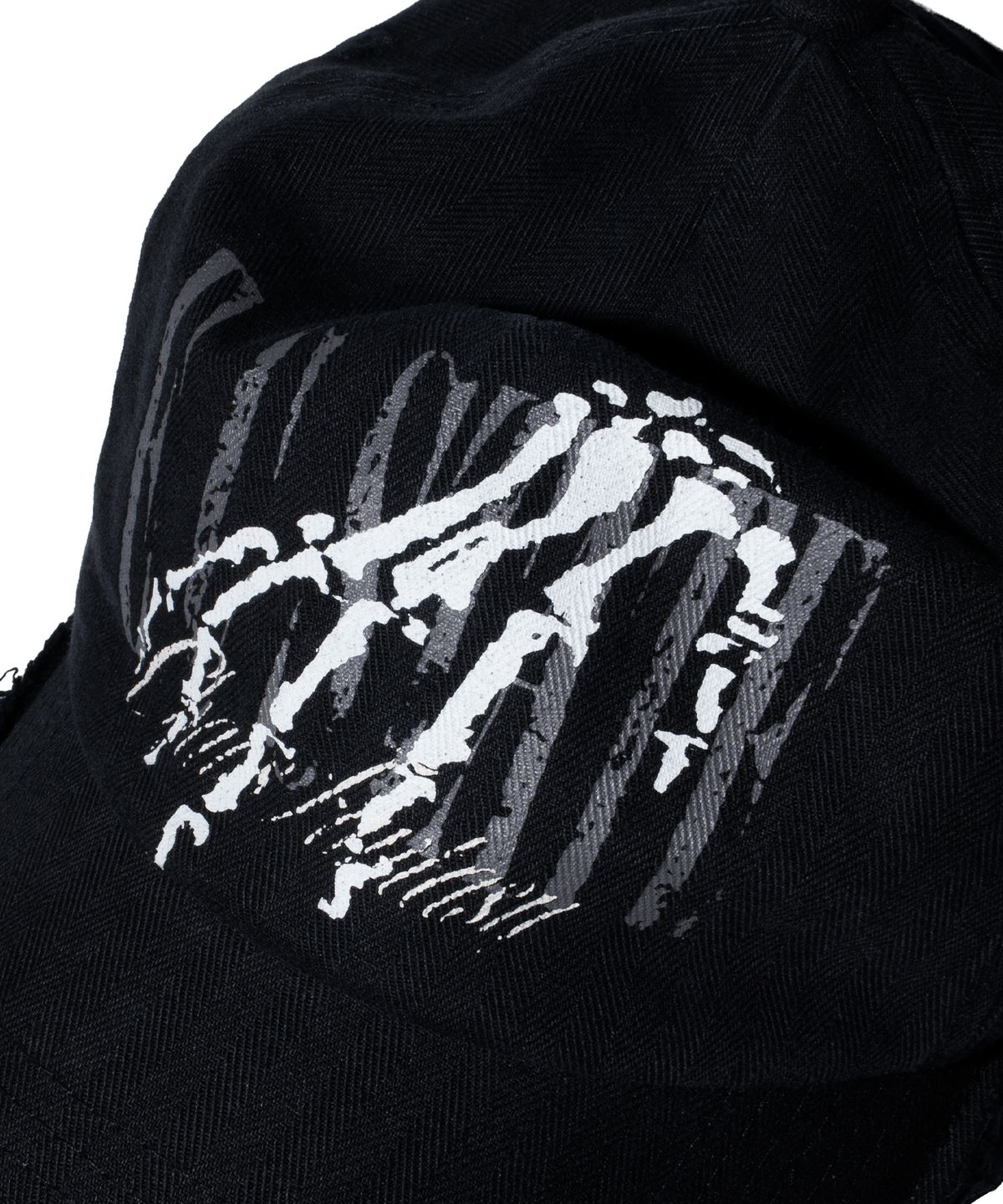 이티씨이(ETCE) Skull Hand Raw Edge Cap (Black)