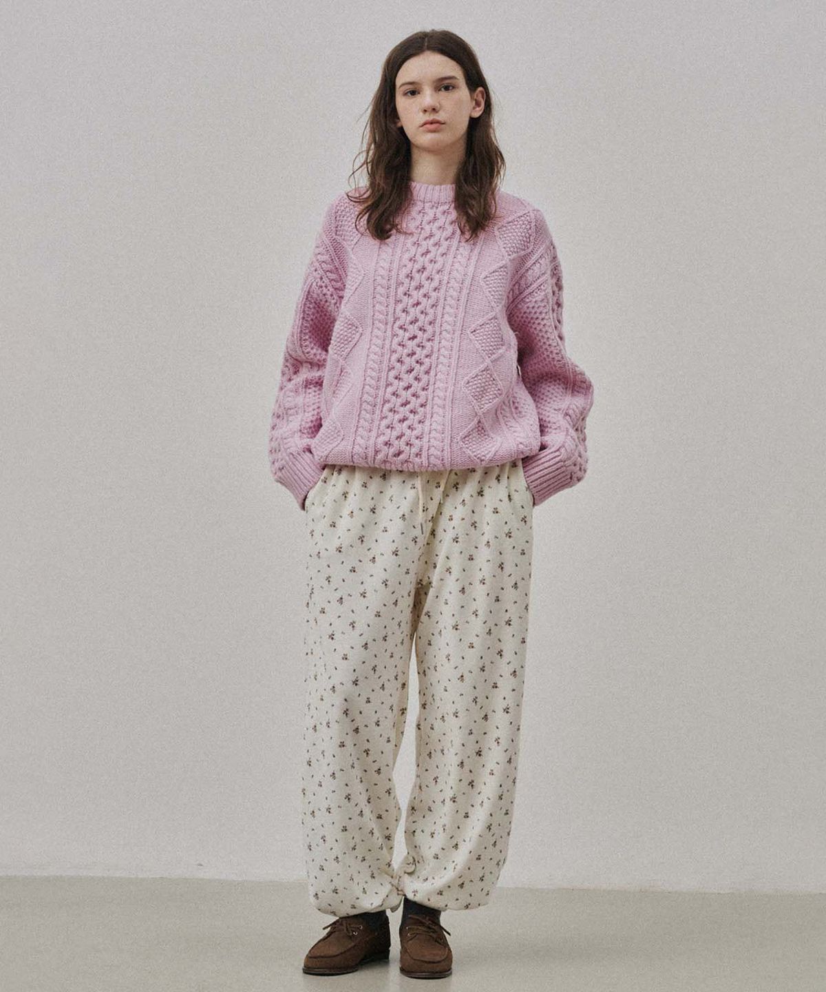 플라드주르(PLATDUJOUR) Bloom jogger pants (Ivory)