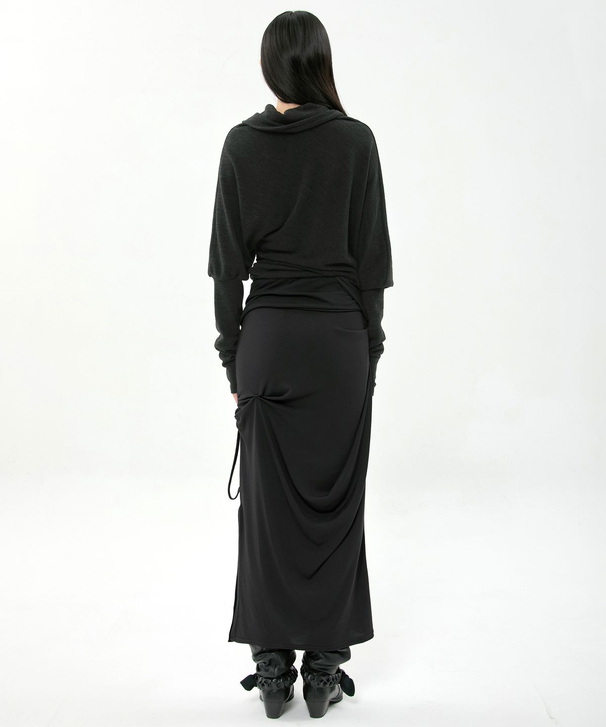 플레어업(FLAREUP) Sculpted Draped Long Skirt (FL-279_Black)
