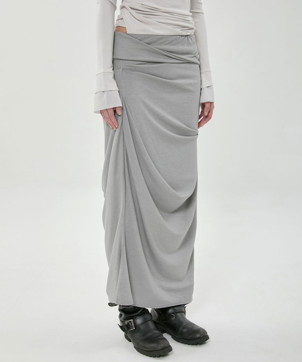 플레어업(FLAREUP) Sculpted Draped Long Skirt (FL-279_Gray)