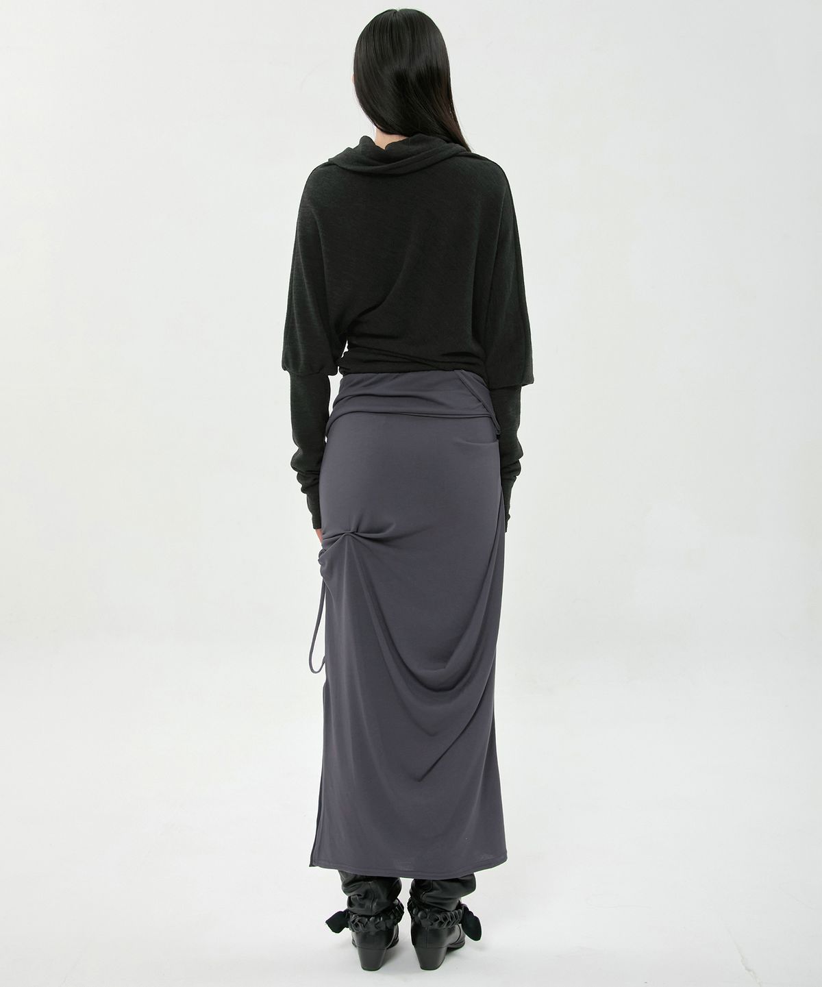 플레어업(FLAREUP) Sculpted Draped Long Skirt (FL-279_Charcoal)