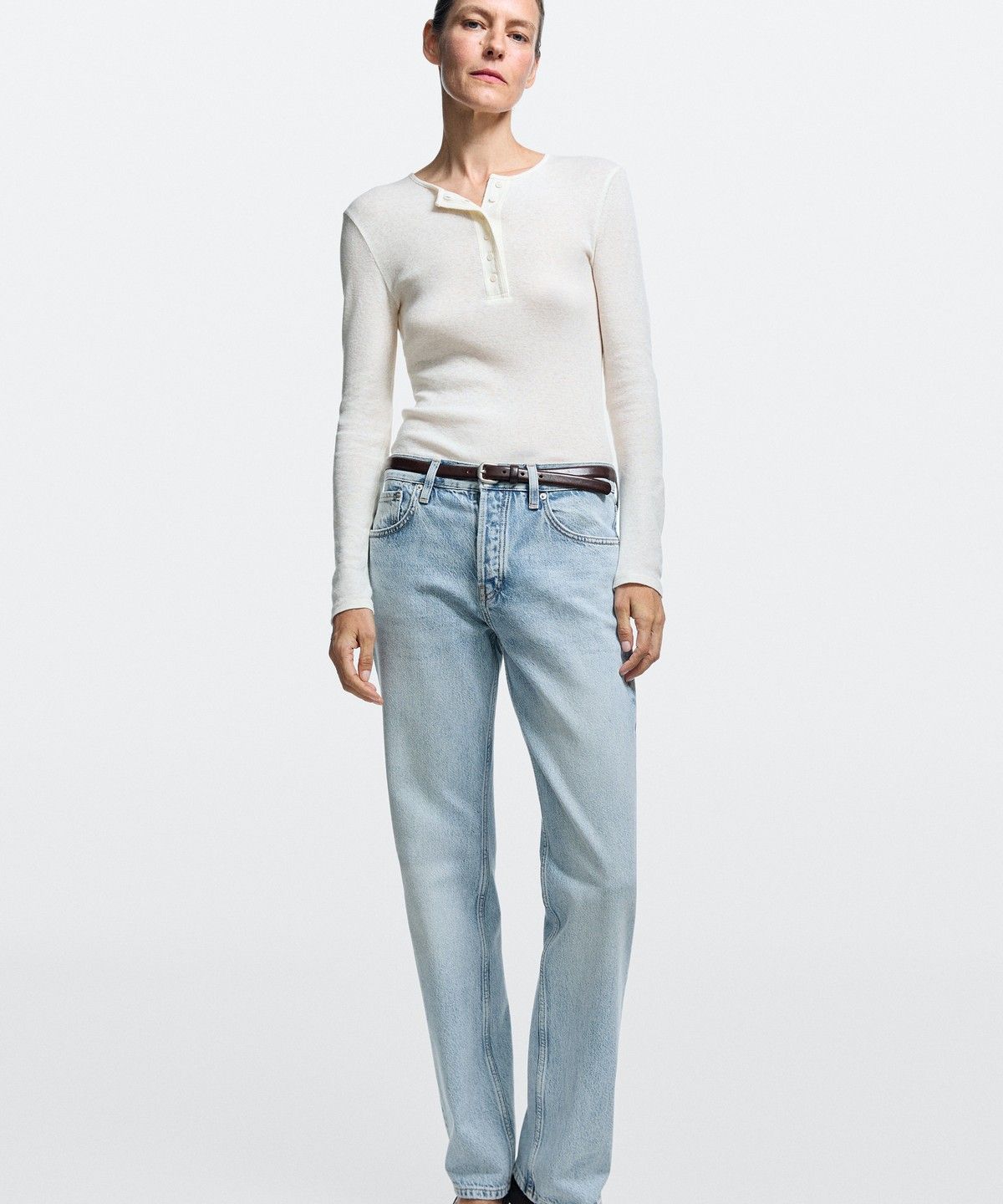 마시모두띠(MASSIMO DUTTI) 미드라이즈 릴랙스 스트레이트 핏 진
