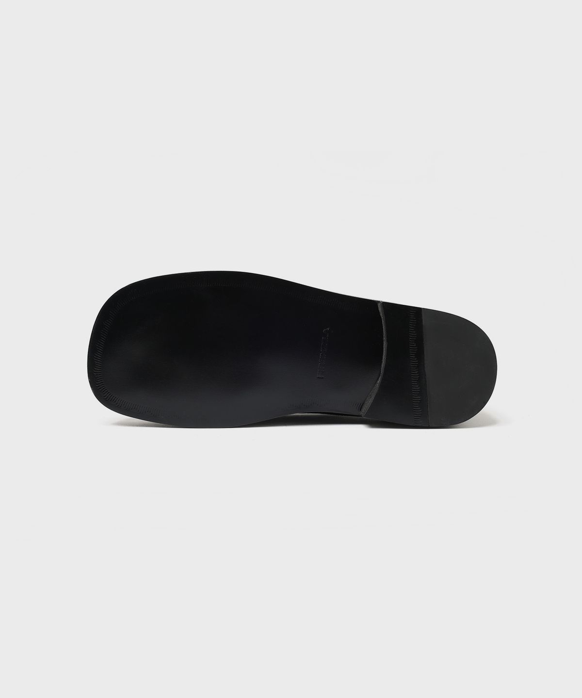 피렌체 아뜨리에(FIRENZE ATELIER) [홍창] 셔링디테일 유니섹스 유팁 더비 8700 [EEL BLACK]