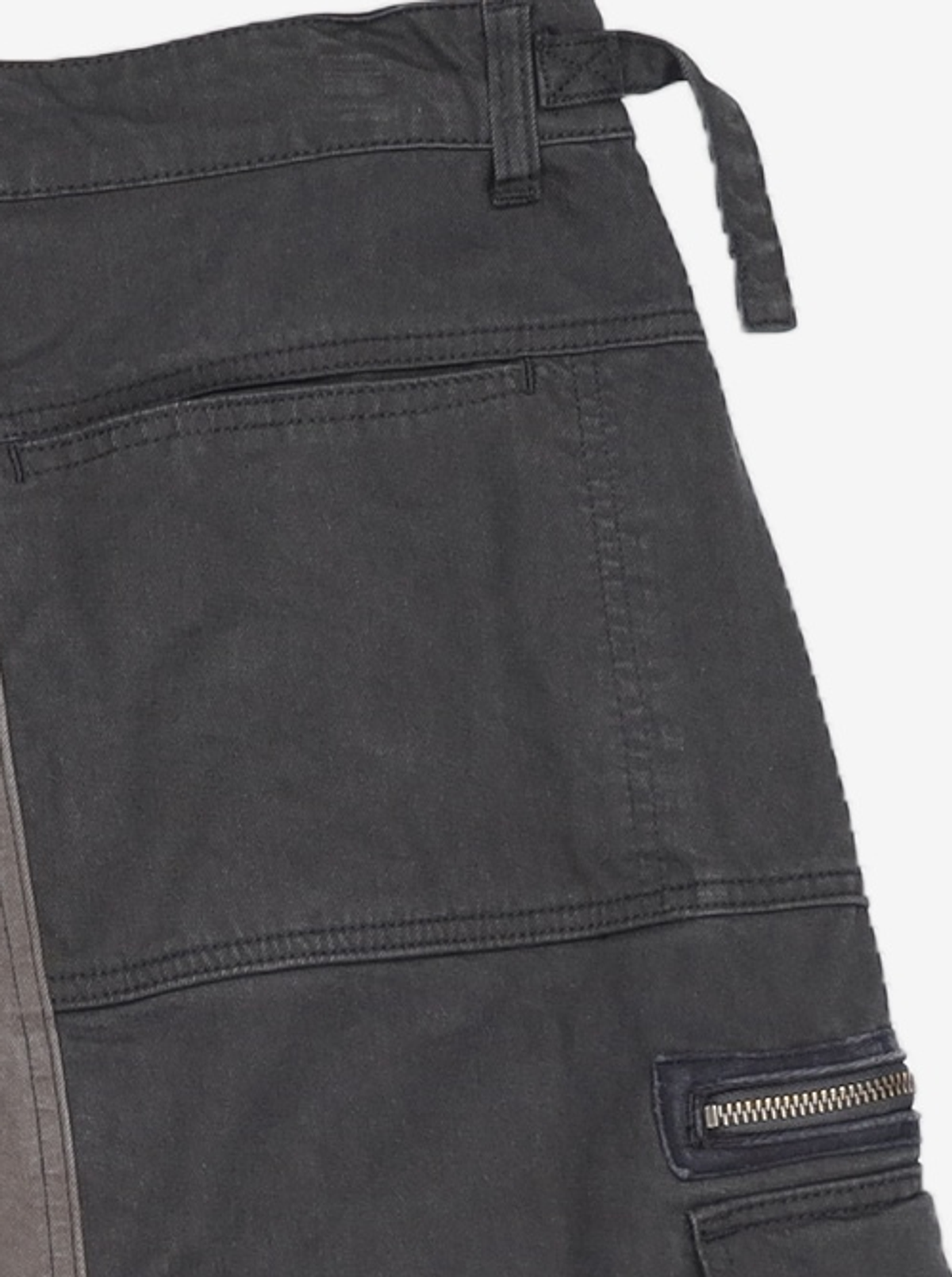 이티씨이(ETCE) LAYERED CARGO BERMUDA SHORTS (BLACK) L