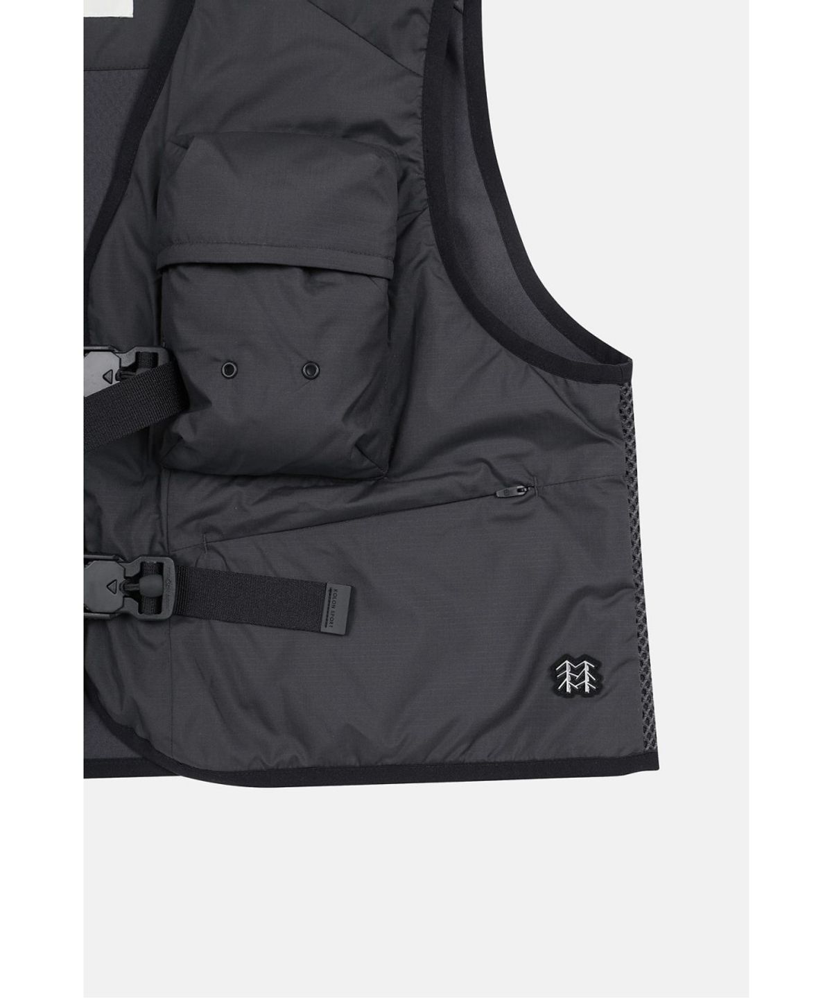 코오롱스포츠(KOLON SPORT) [Warm Daypack] 남성 멀티포켓 베스트 TLVAW26691CGY
