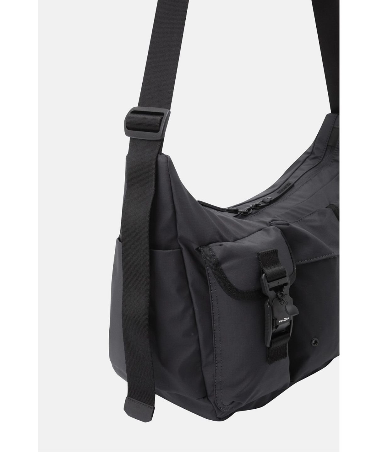 코오롱스포츠(KOLON SPORT) [Warm Daypack] 크로스백 QEBDX26653CGY
