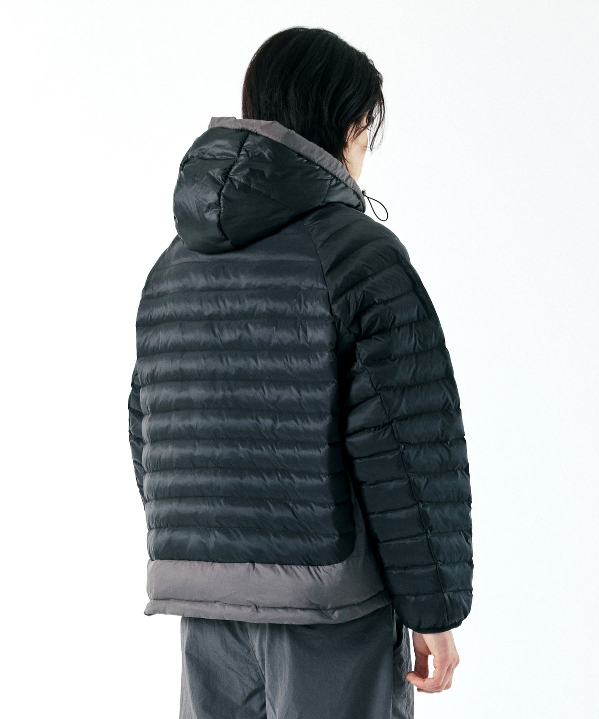 산로(SANRO) [UNISEX] 라이트 하이킹 패딩자켓 - 블랙