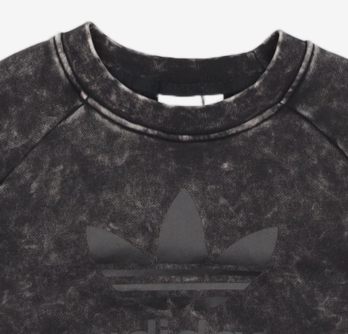 아디다스(ADIDAS) 워시드 크롭 맨투맨 - 블랙 / IW5559 S
