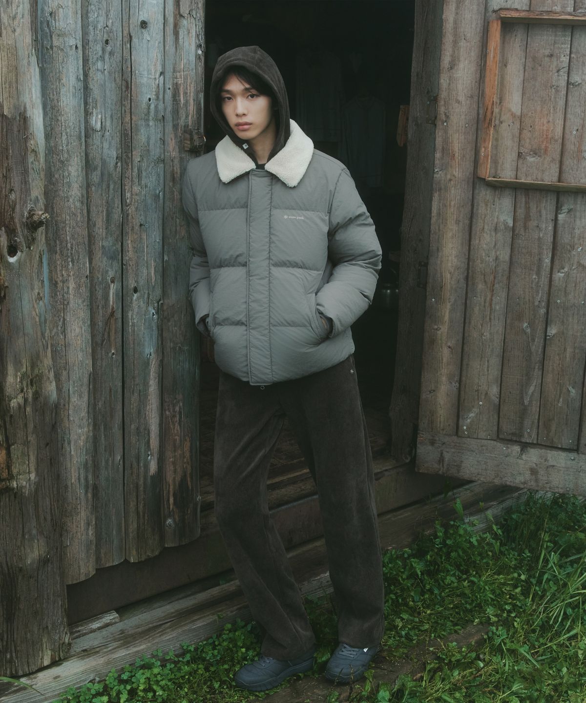 스노우피크 어패럴(SNOWPEAK APPAREL) 코듀로이 세미 와이드 팬츠 (S26WMFFP72) Choco Brown