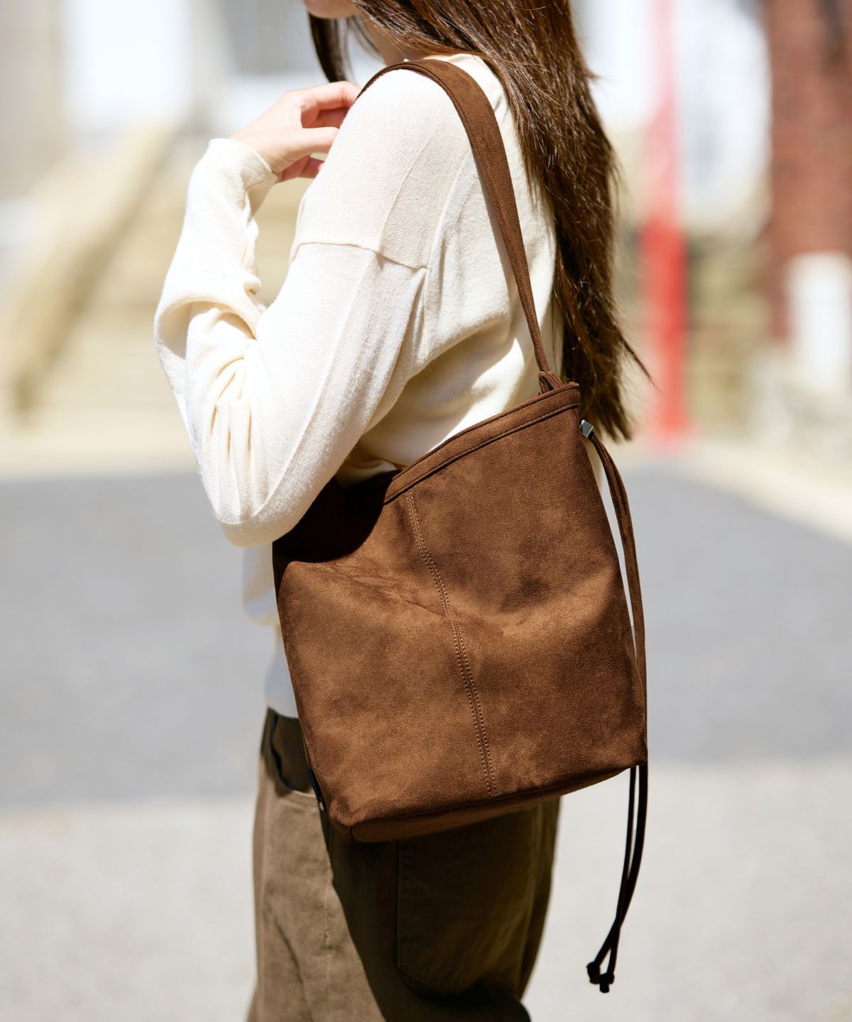 아이띵소(ITHINKSO) TIDY BUCKET_SUEDE 타이디 버킷 스웨이드