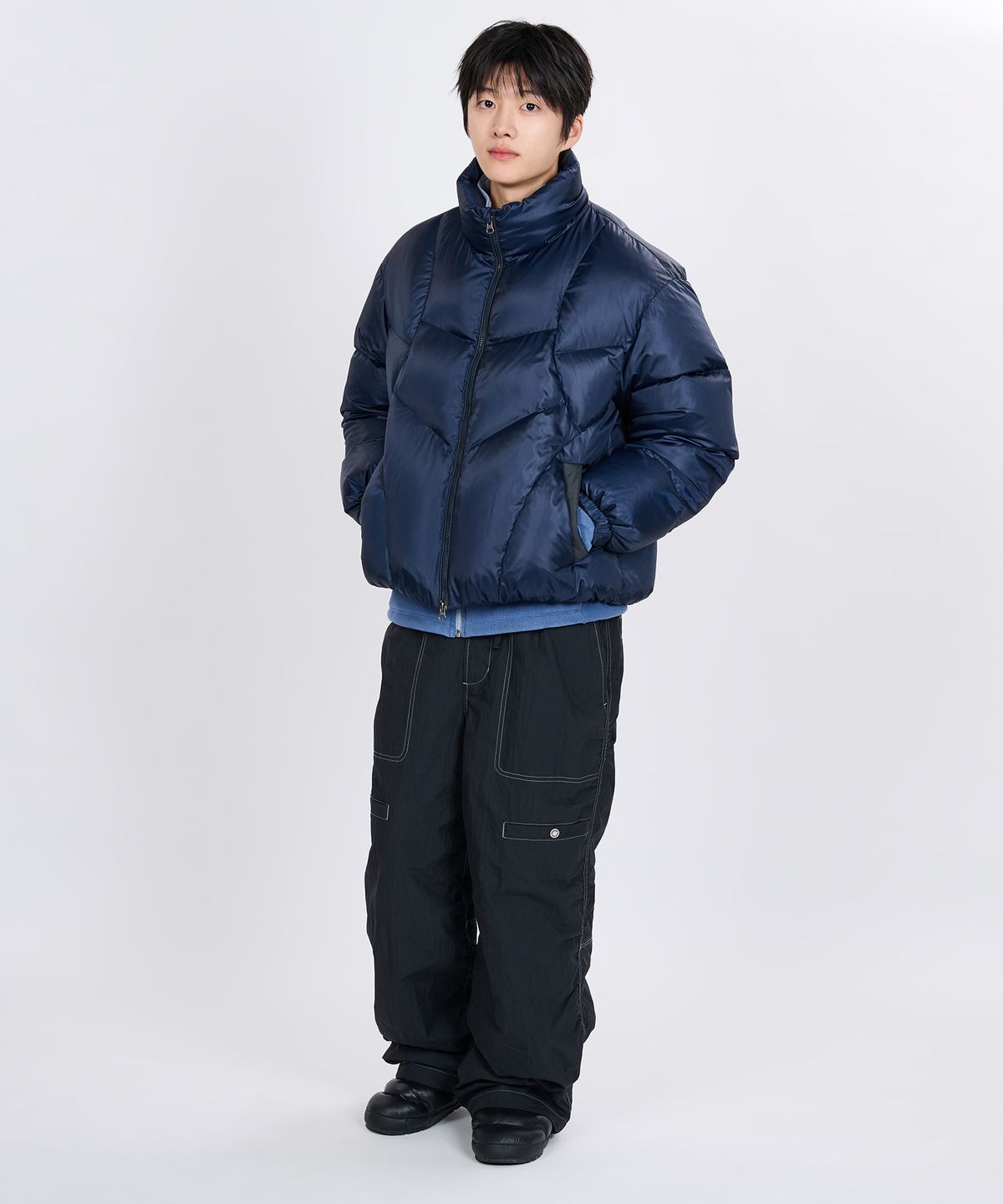 논타입(NONTYPE) SCULPTED DOWN JACKET (NAVY)