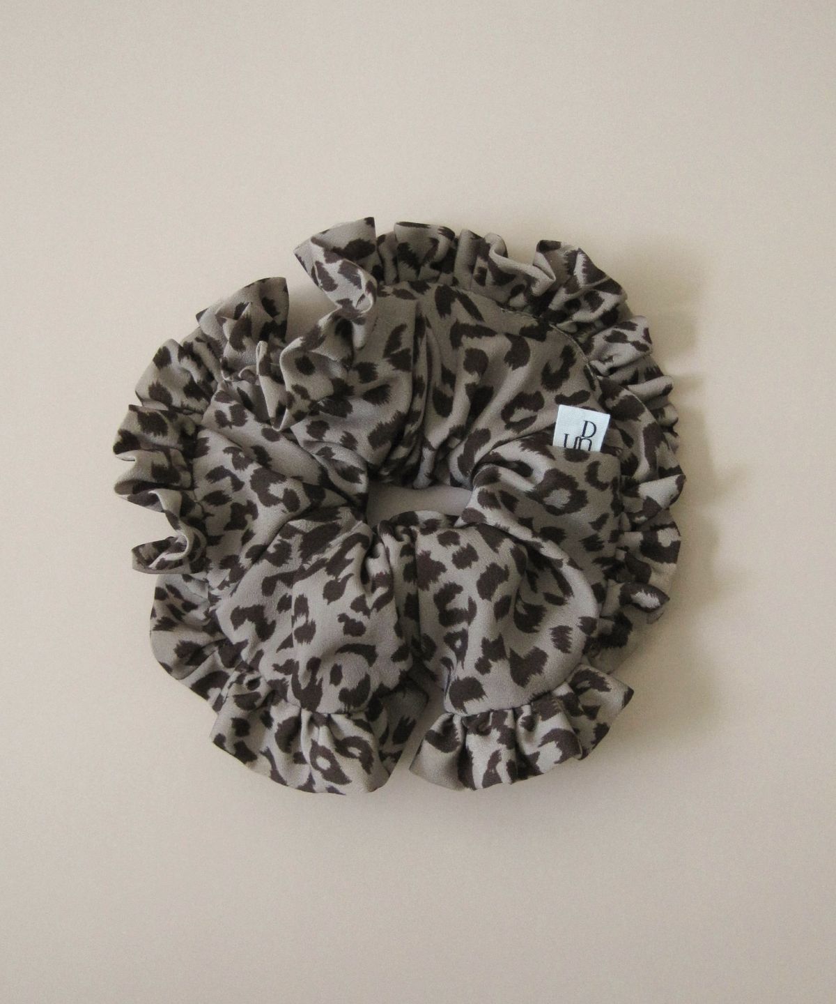 둥그런(DUNGEUREON) After Frill Scrunchie (Leopard)