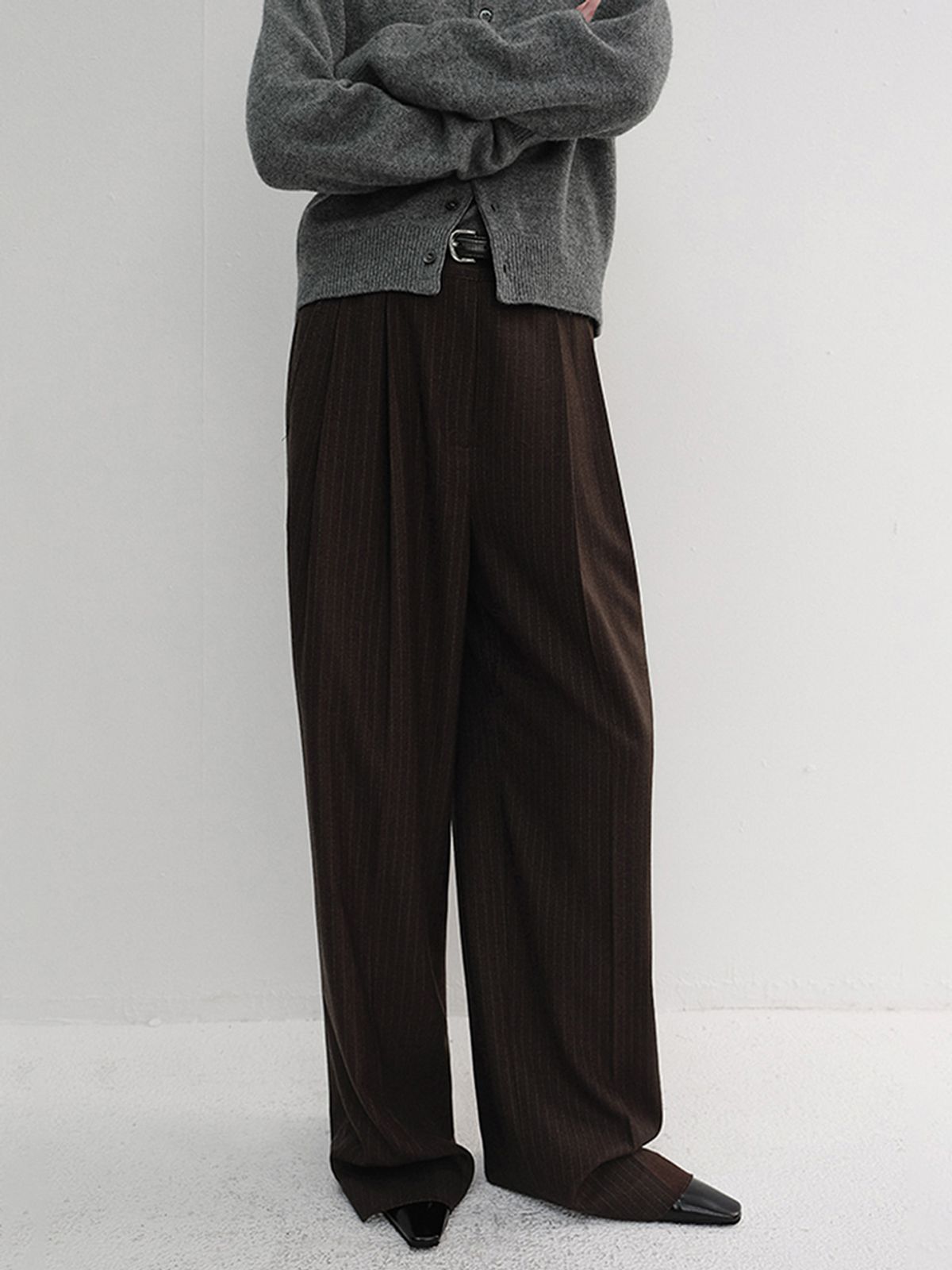 던스트(DUNST) WINTER FLANNEL SLACKS_UDPA6D221_DARK BROWN STRIPE