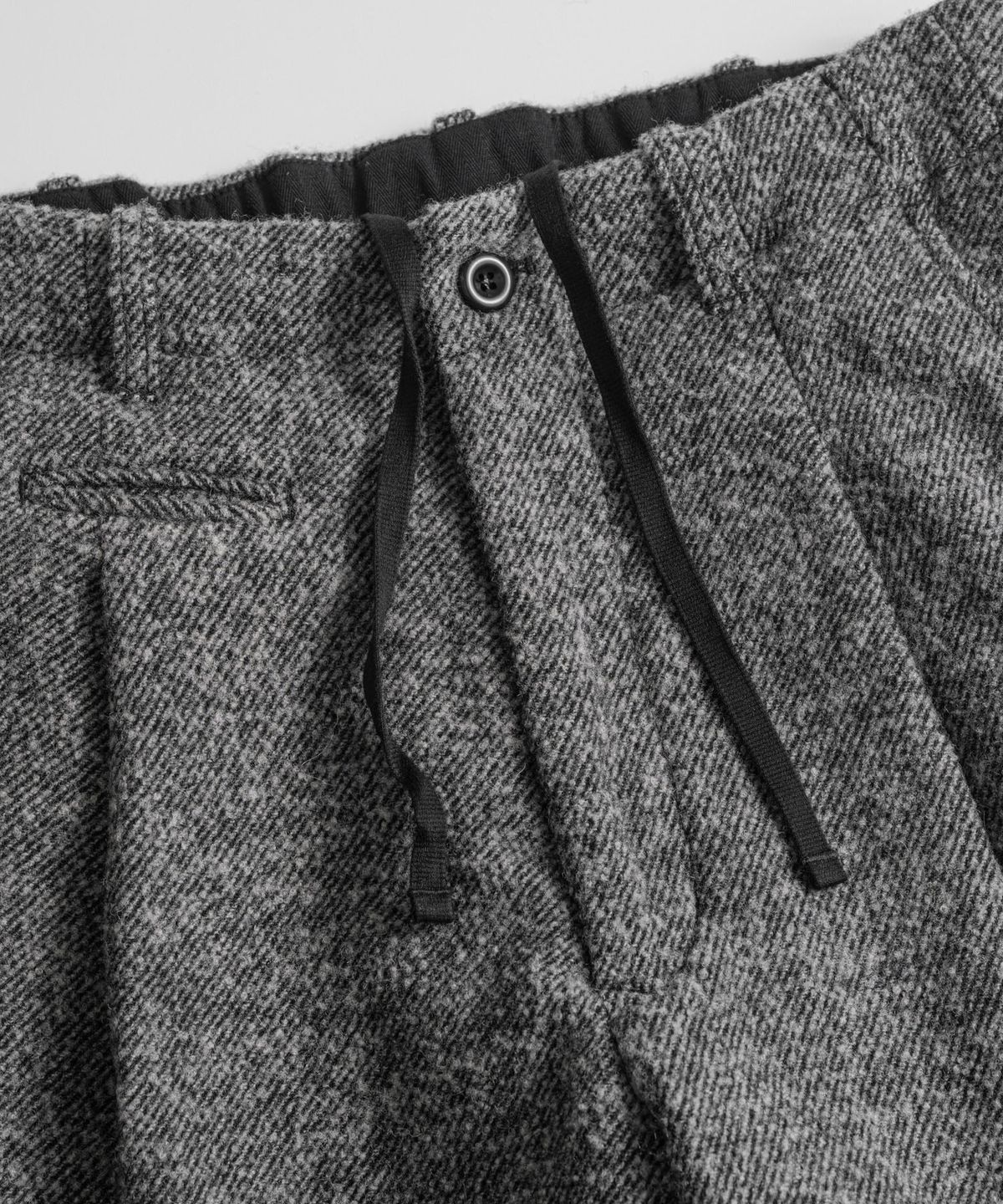 비헤비어(BEHEAVYER) BRUSHED WOOL TWILL EASY TROUSERS h.grey