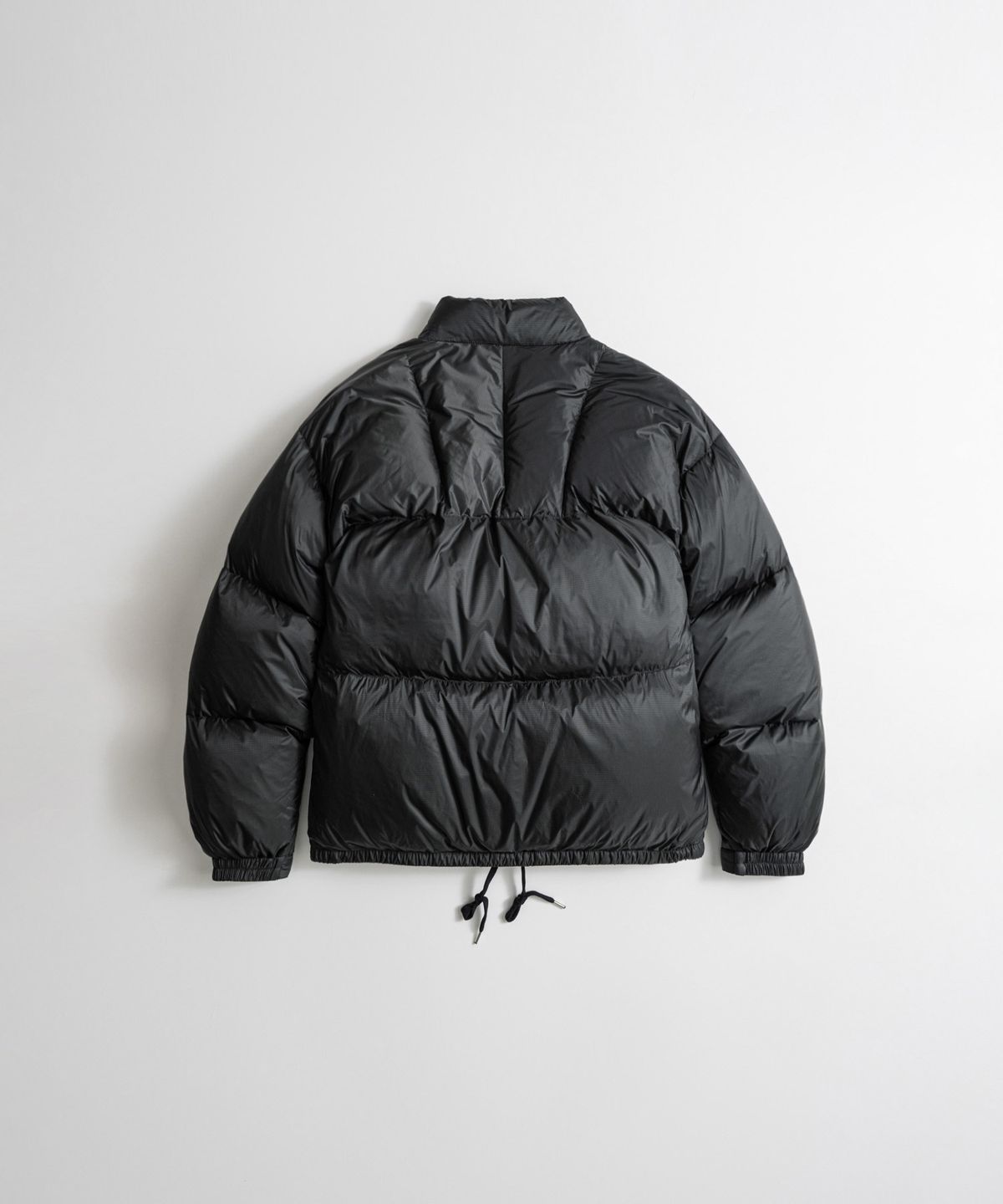 비헤비어(BEHEAVYER) POLARBEAR DUCK DOWN JACKET black