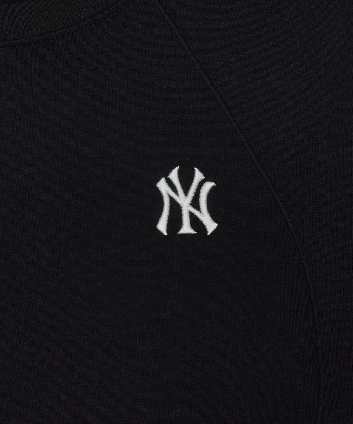 엠엘비(MLB) 여성 베이직 슬림핏 기모 긴팔 티셔츠 NY (Black)