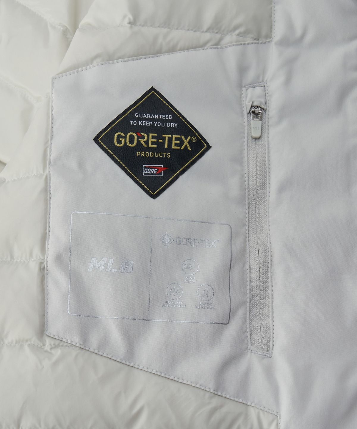 엠엘비(MLB) 고어텍스 2L 경량 구스 숏패딩 NY (Ptn.Cream)