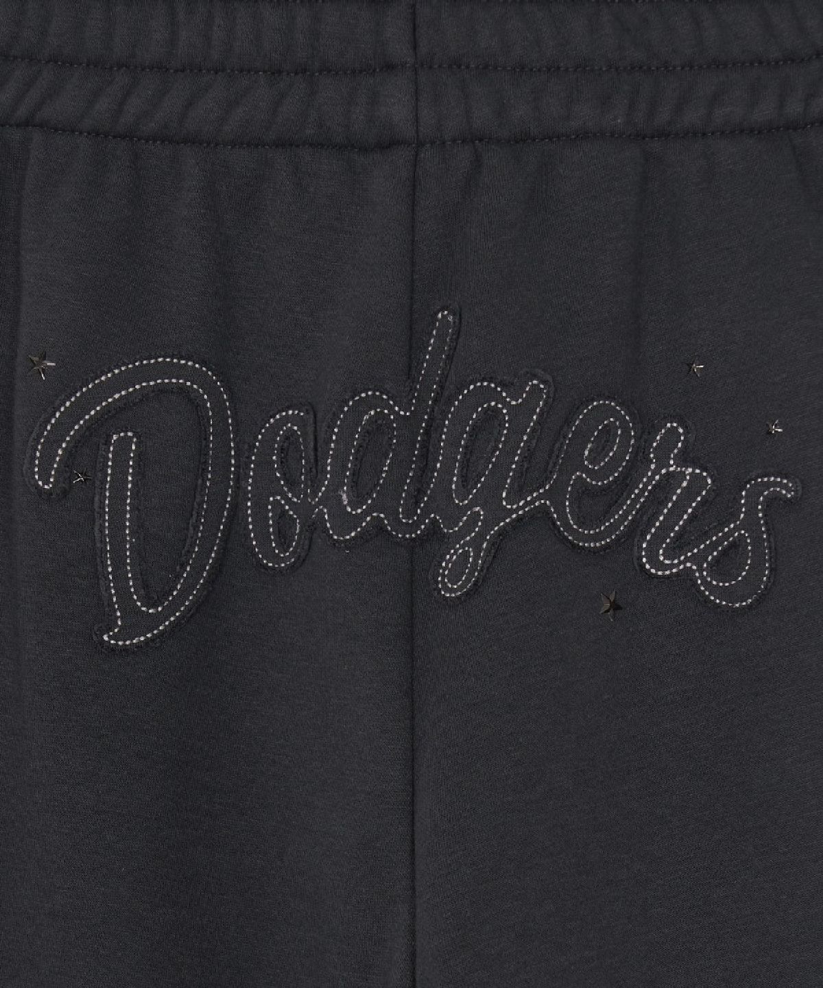 엠엘비(MLB) 여성 바시티 빈티지 힙레터링 기모 세미와이드 팬츠 LA (D.Charcoal Grey)
