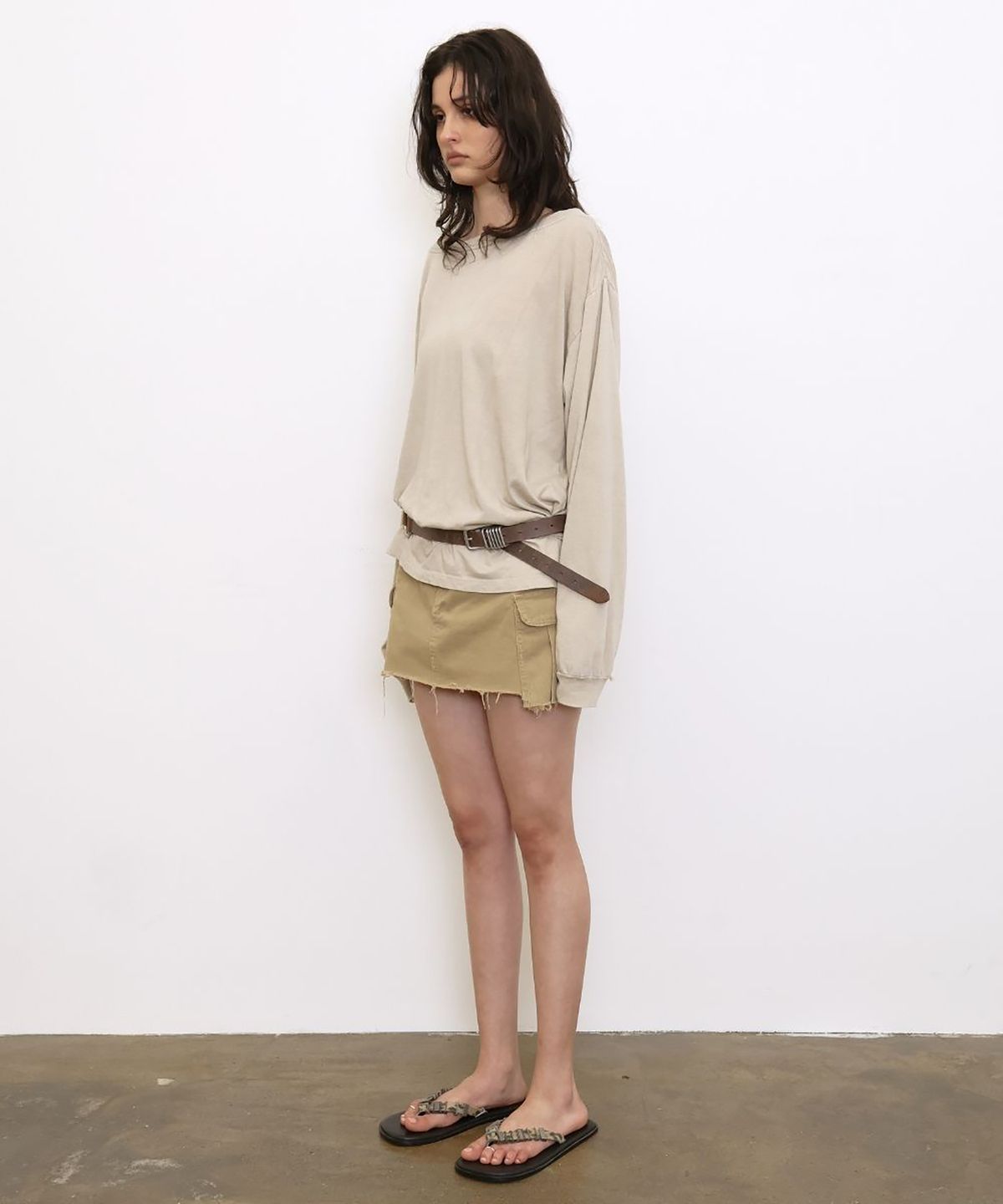 더블유케이엔디 프로젝트(WKND PROJECT) WASHED VINTAGE LONG SLEEVE TEE (SAND BEIGE)
