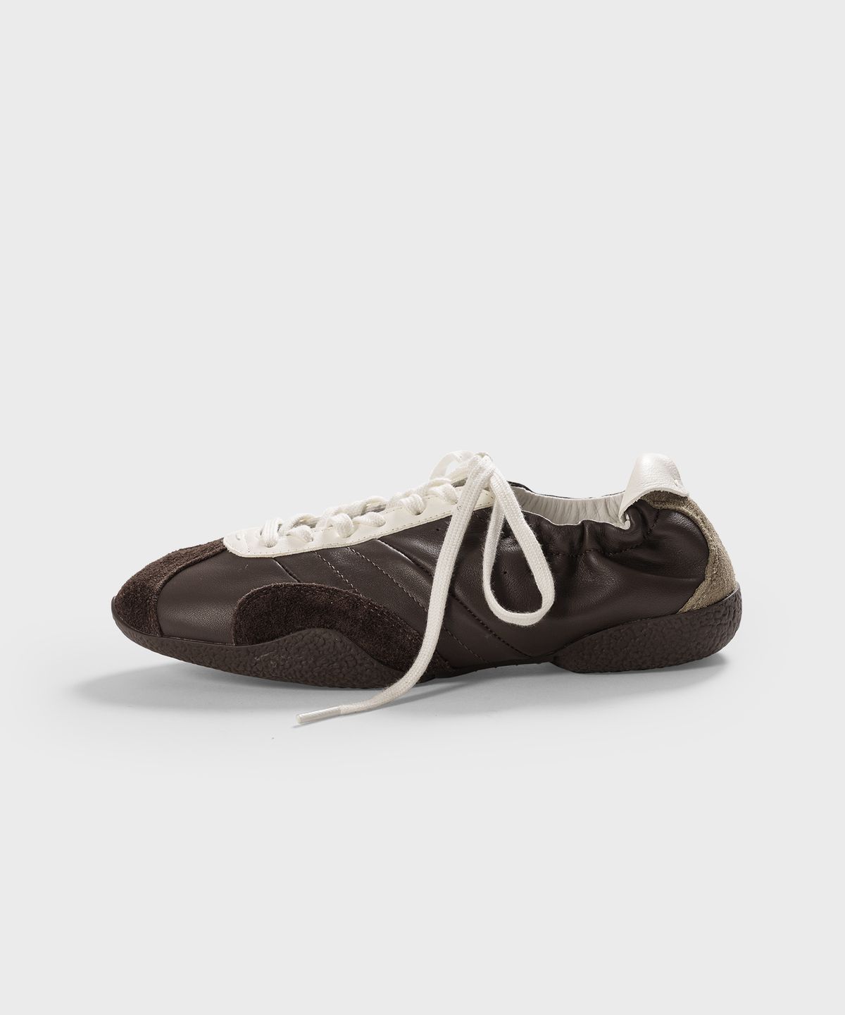 스토(STOE) MAREN Laced Sneakers_Brown_Low-profile sneakers 마렌 레이스드 스니커즈 브라운