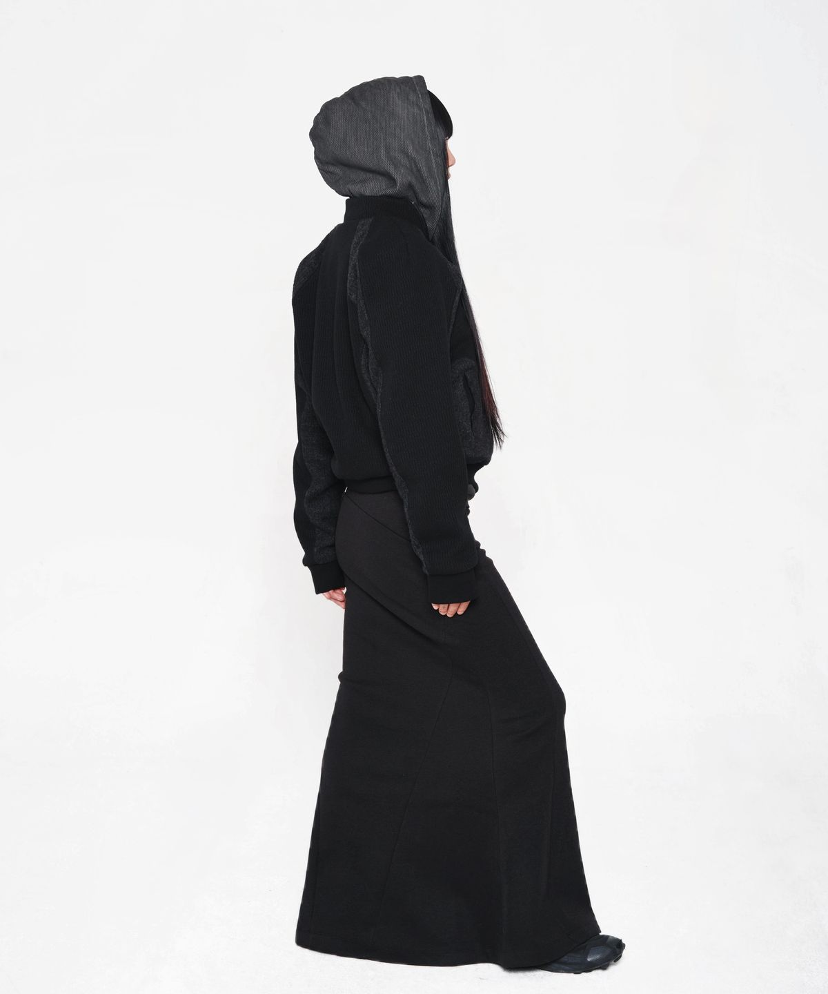미스테페넘(MYSTEPHENM) VOL. 5.0 Maxi Skirt BK