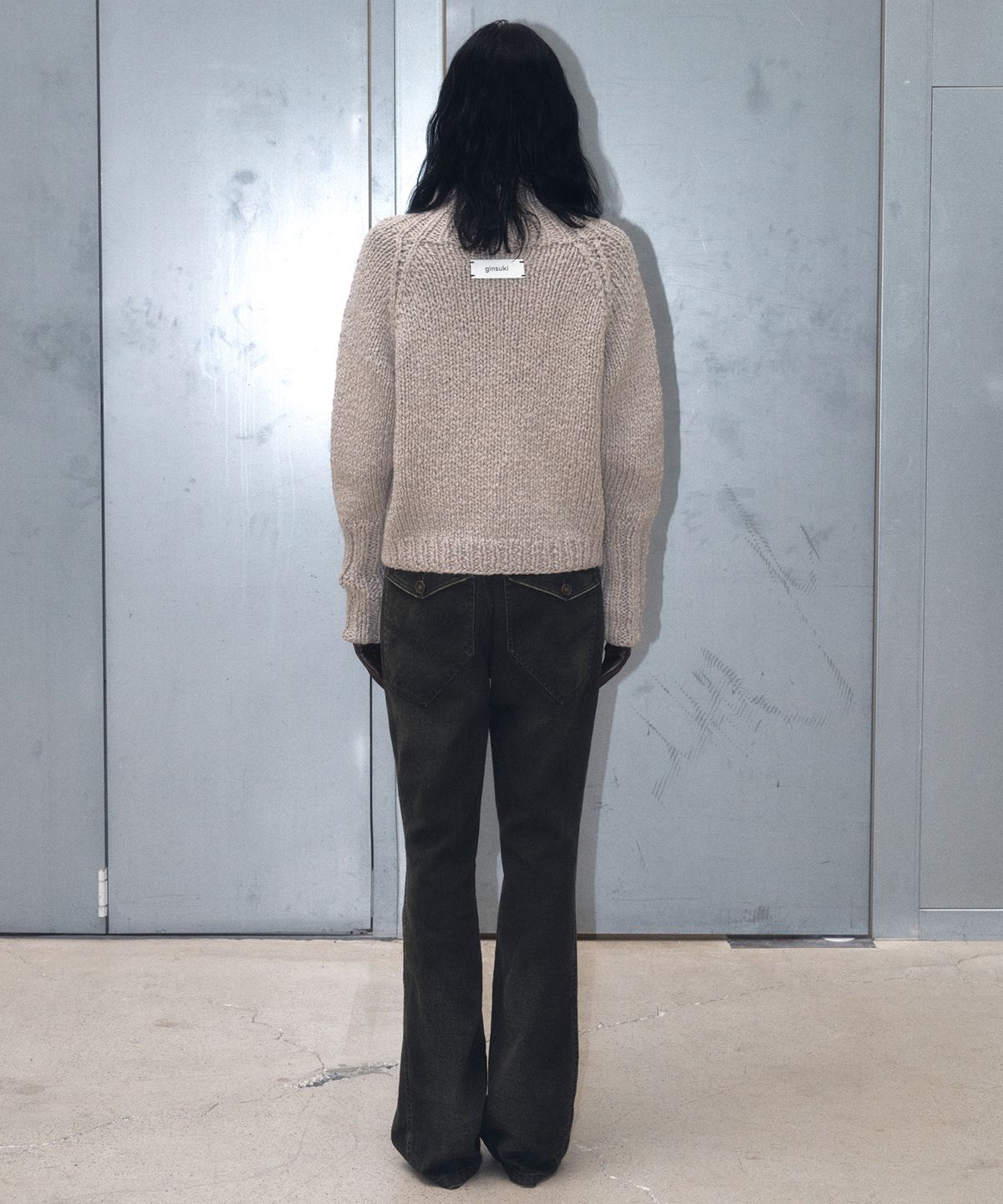 긴스키(GINSUKI) HANDMADE HIGH NECK KNIT ZIP-UP (GREY)