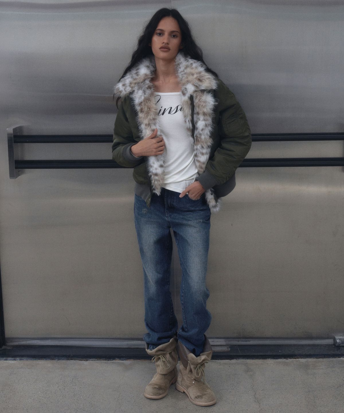 긴스키(GINSUKI) [긴스키 X 물바다]BACK STRAP WASHED FLARE DENIM PANTS (BLUE)