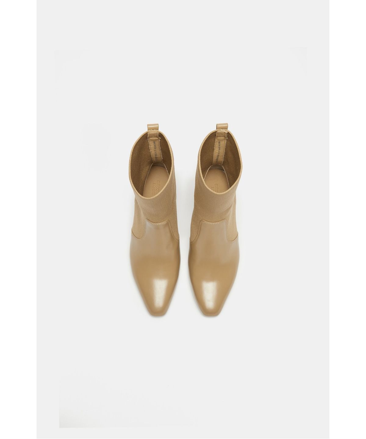 슈콤마보니(SUECOMMA BONNIE) Knit block ankle sock boots(beige)_DG3CW26507BEE