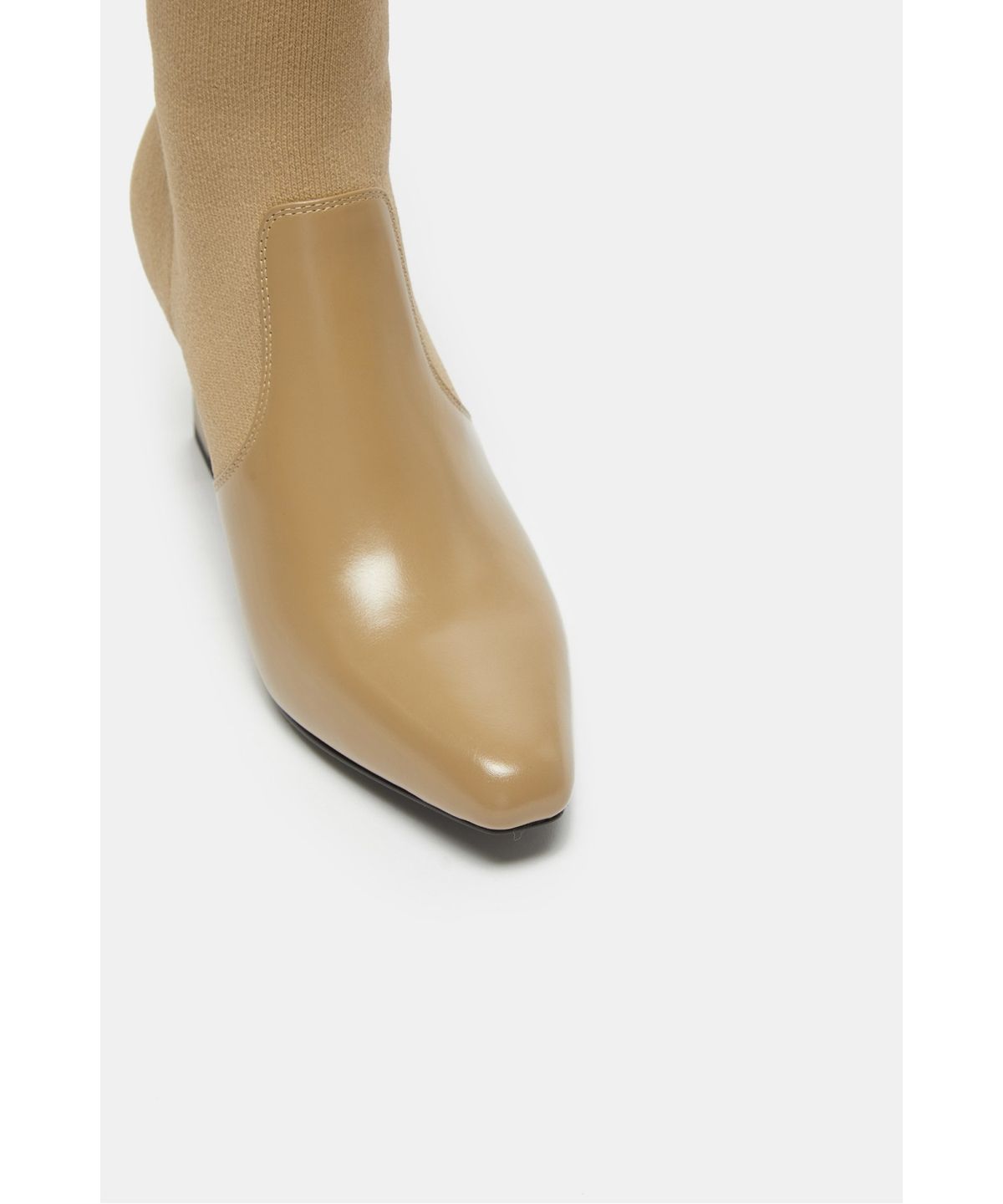 슈콤마보니(SUECOMMA BONNIE) Knit block ankle sock boots(beige)_DG3CW26507BEE