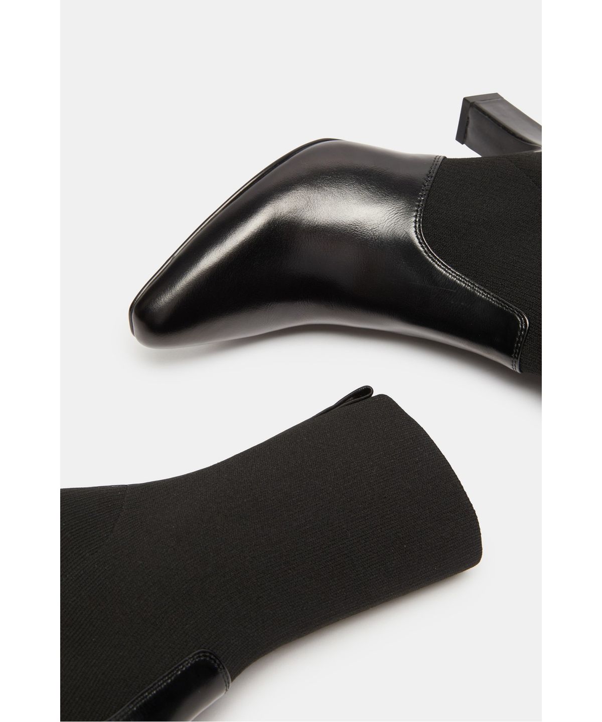 슈콤마보니(SUECOMMA BONNIE) Knit block ankle sock boots(black)_DG3CW26507BLK