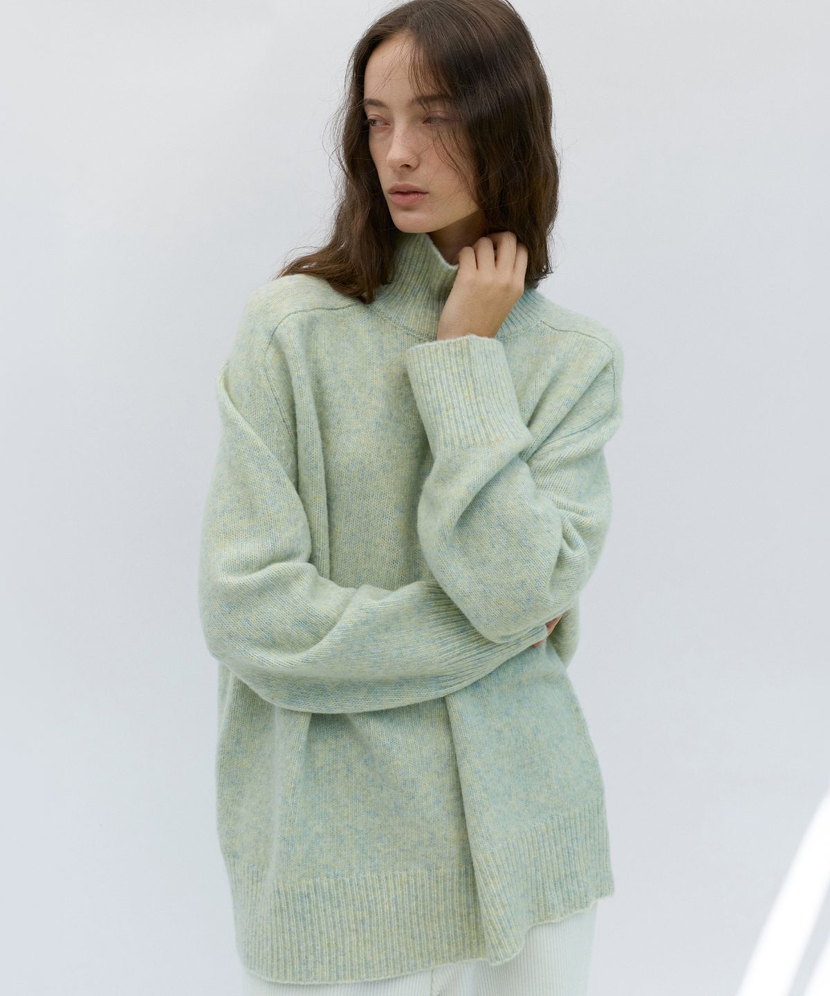 르바(LEVAR) Mellow Wool High-neck Knit - Multi Mint