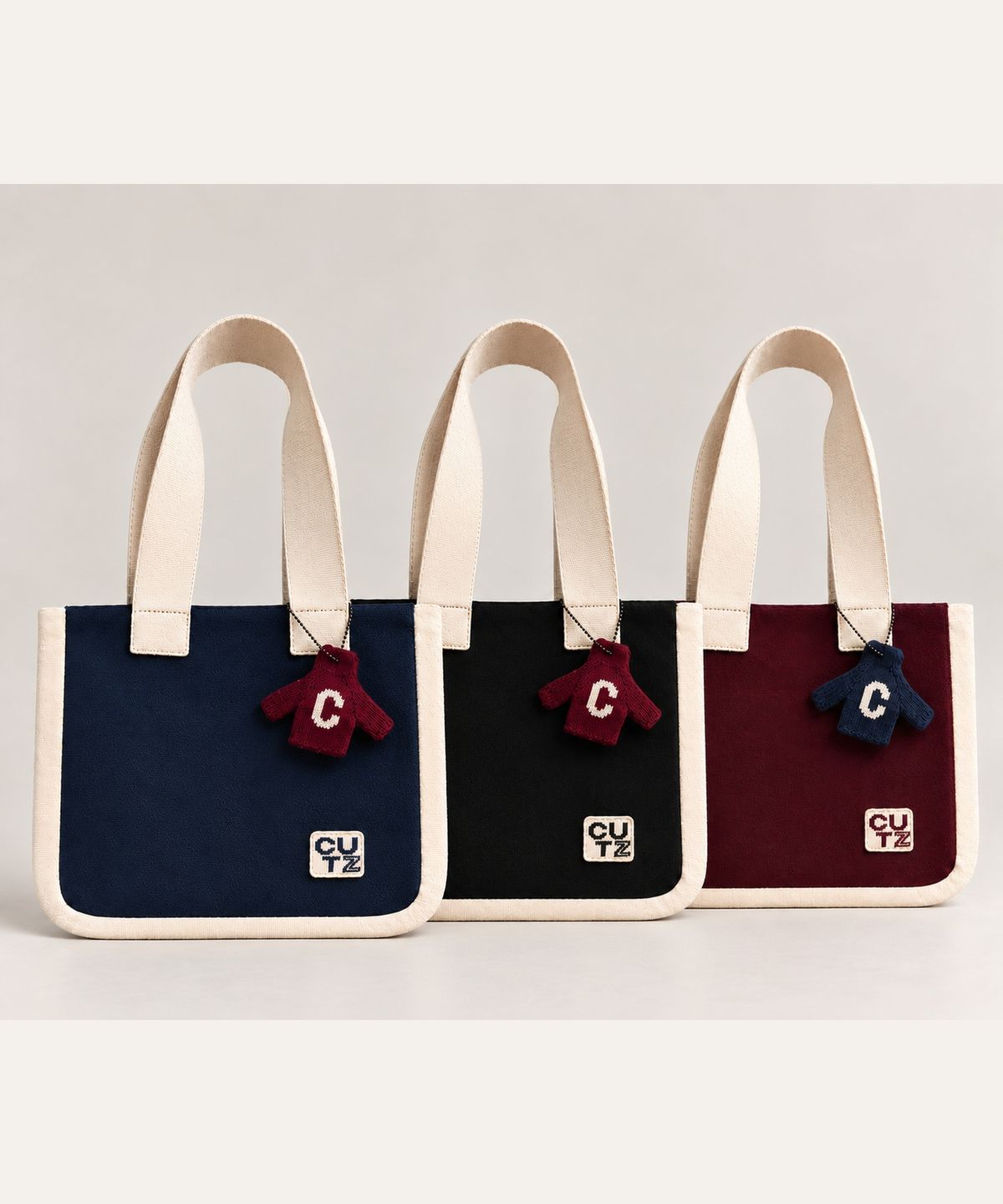 컷즈(CUTZ) 코튼 키링 숄더백