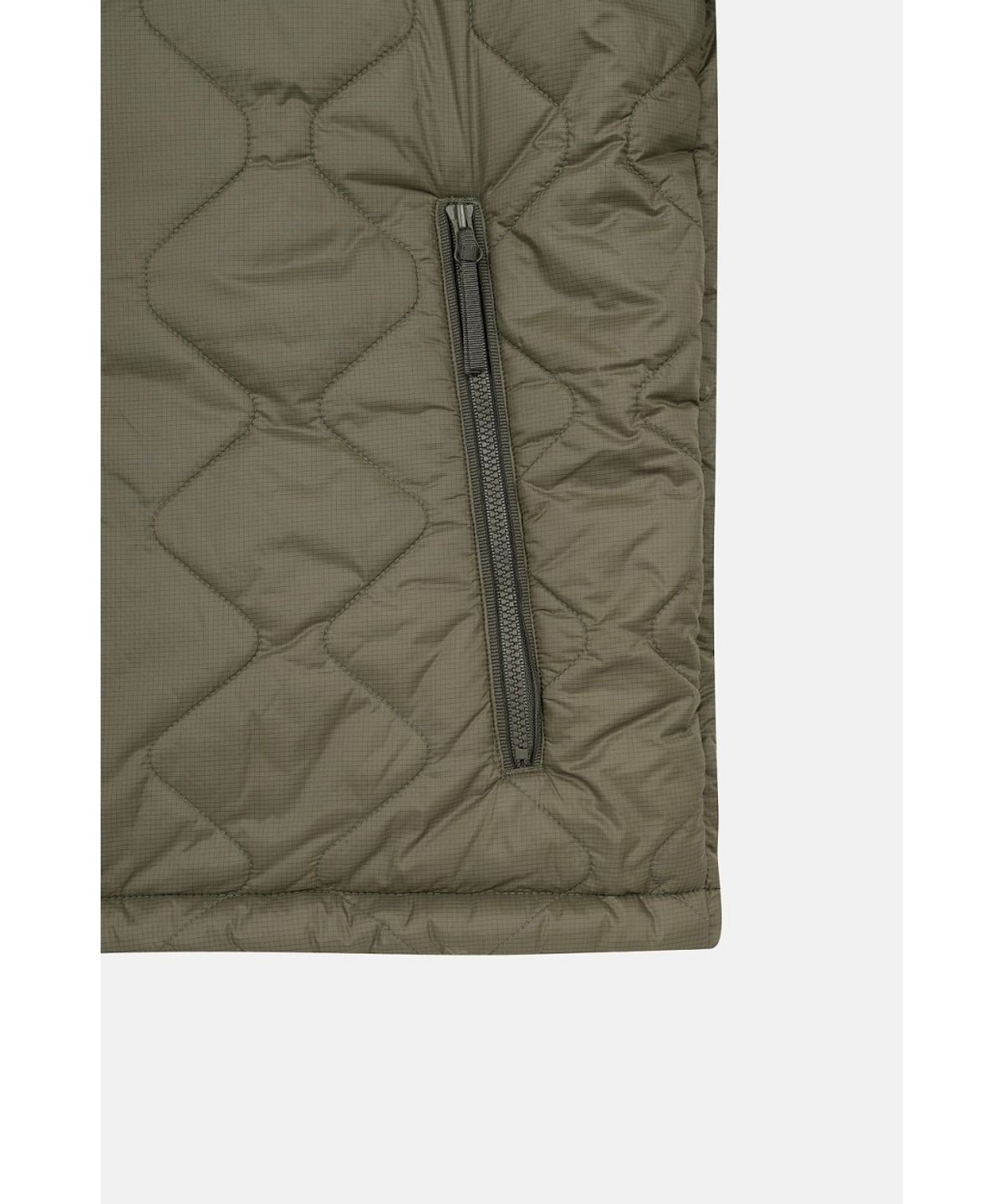 코오롱스포츠(KOLON SPORT) 남성 키퍼 스탠드넥 인슐레이션 재킷 TLJJW26511KHA