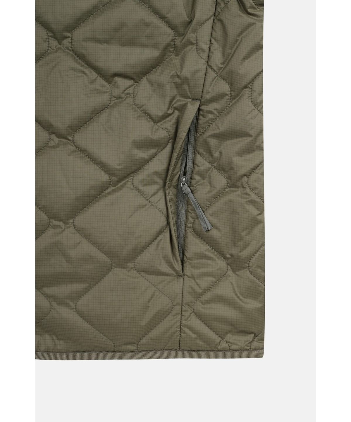 코오롱스포츠(KOLON SPORT) 남성 키퍼 레귤러핏 스탠드넥 패딩 베스트 TLVAW26511KHA