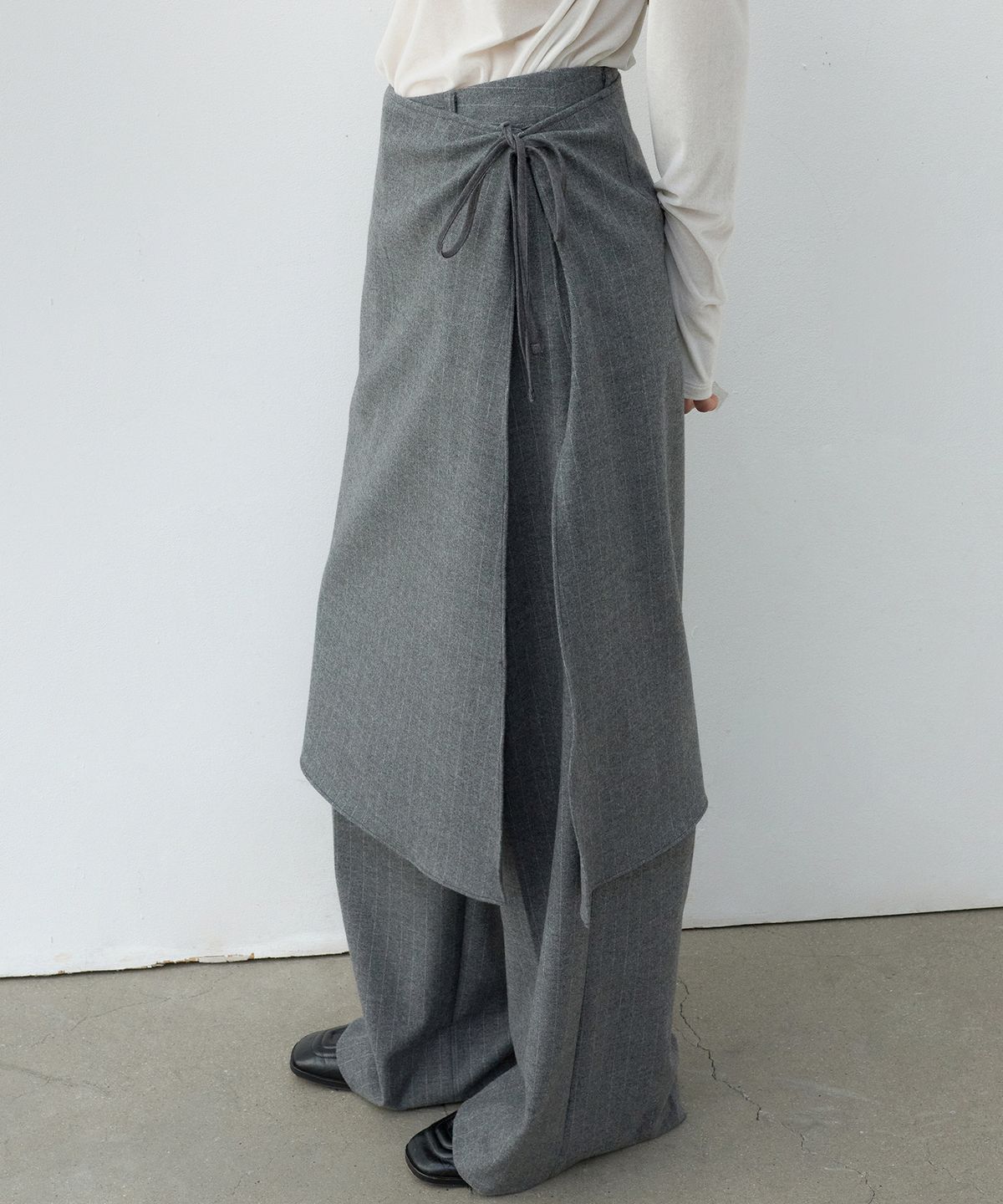 르바(LEVAR) Whenever ST Wide Slacks - Melange Grey
