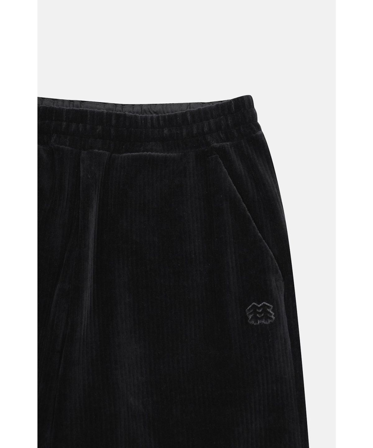 코오롱스포츠(KOLON SPORT) 여성 코듀로이 와이드핏 밴딩 팬츠 (SET-UP) TVPNW26592BLK