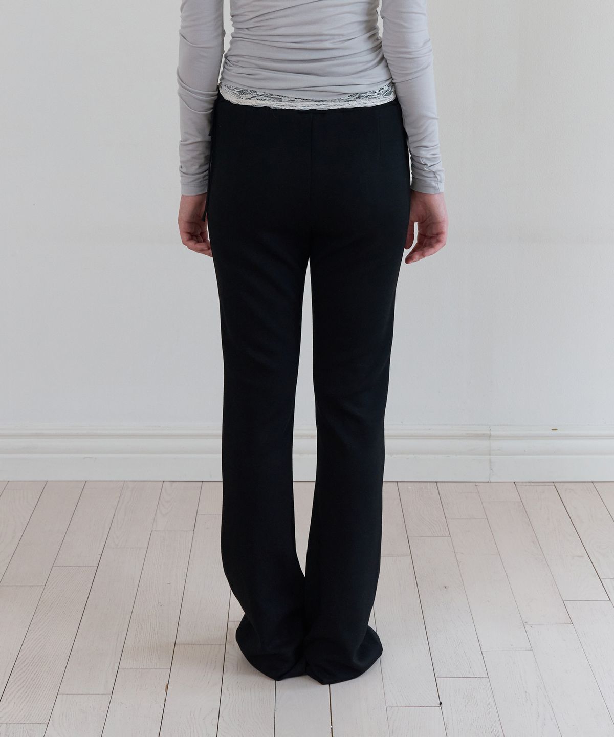 톤드(TONED) Ruffle string leggings pants (black)