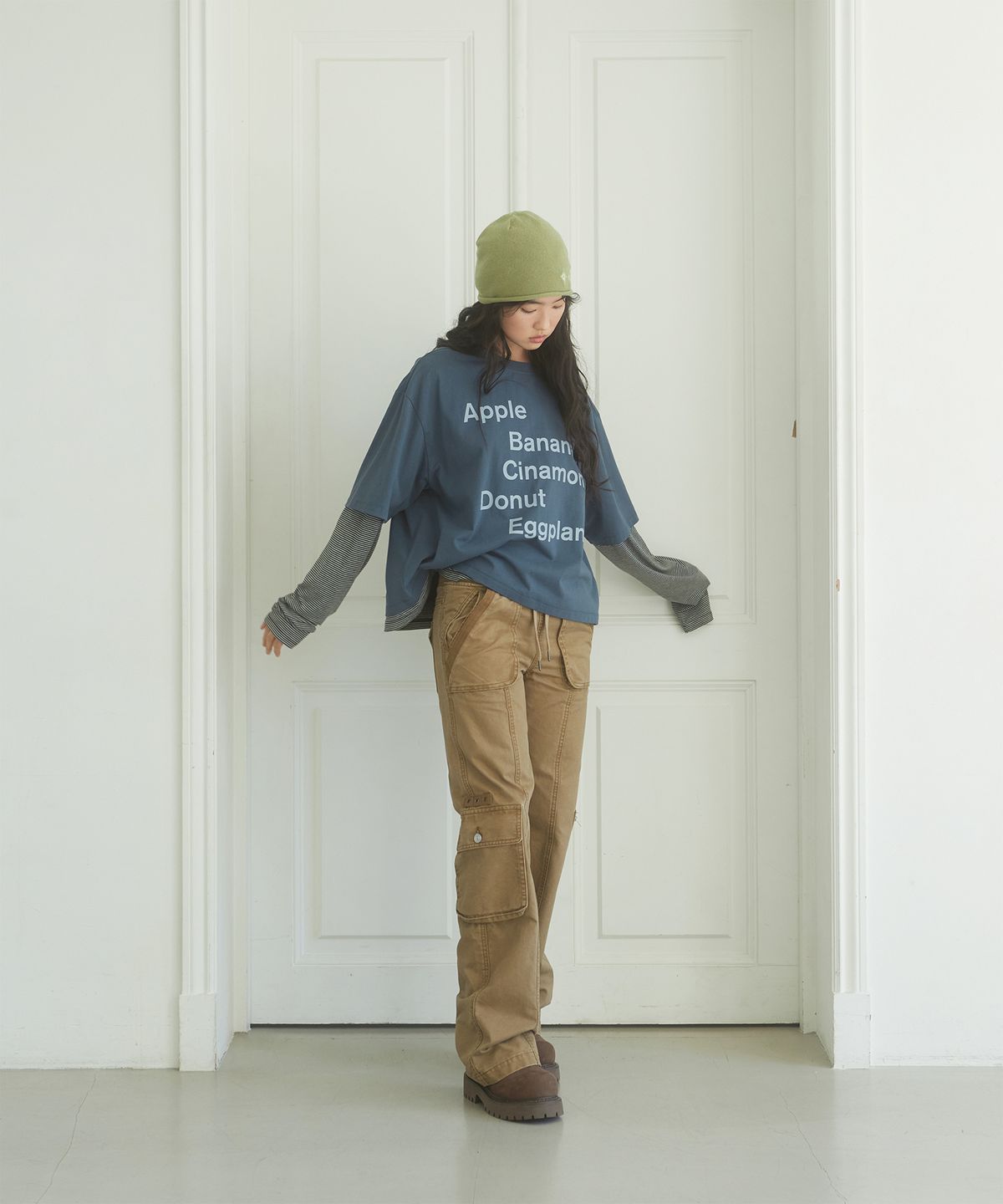 데프가먼츠(DEFGARMENTS) CARGO POCKET FLARE PANTS [2COLOR]