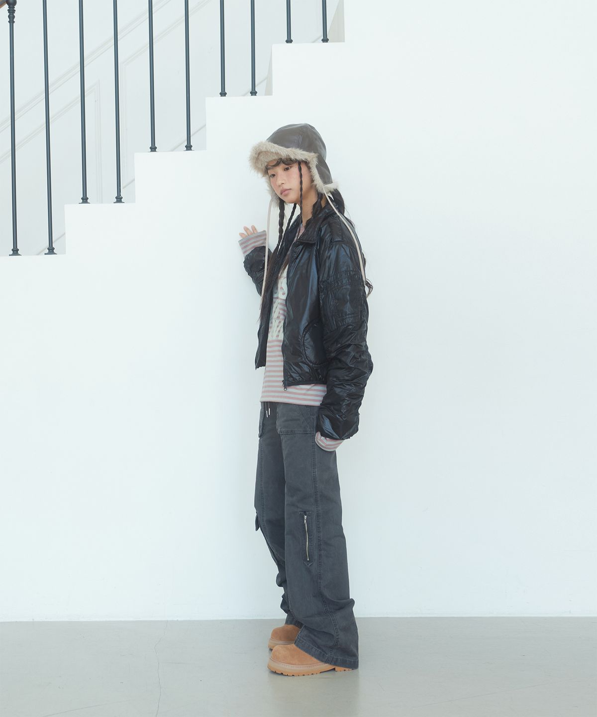 데프가먼츠(DEFGARMENTS) CARGO POCKET FLARE PANTS [2COLOR]