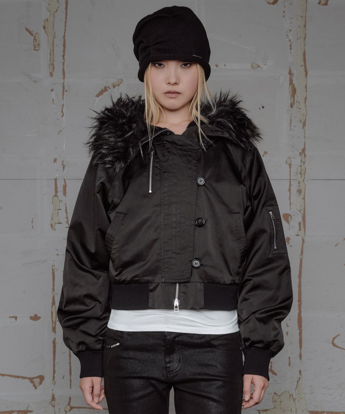 락케이크(ROCKCAKE) Fur Hood N-2B Jacket - Black