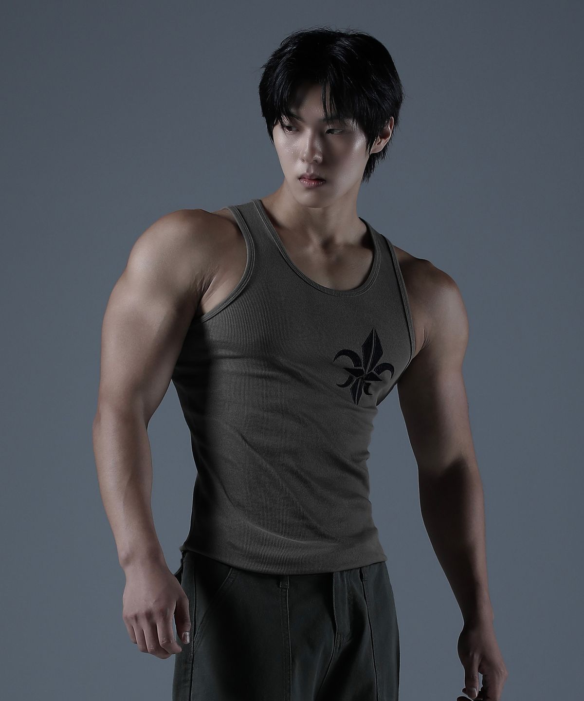 카미드(CARMID) 인디고 아플리케 나시 [카키브라운]