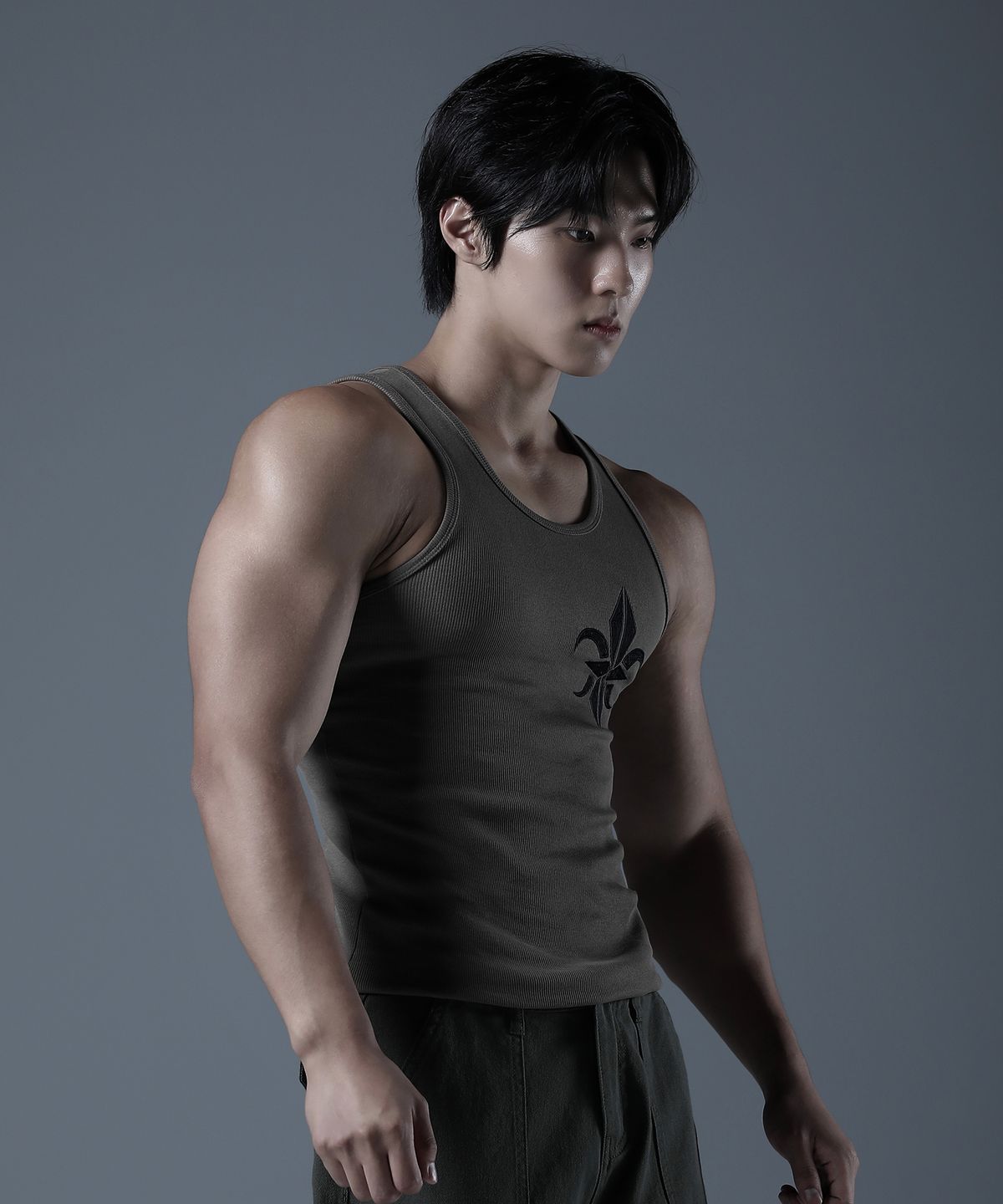 카미드(CARMID) 인디고 아플리케 나시 [카키브라운]