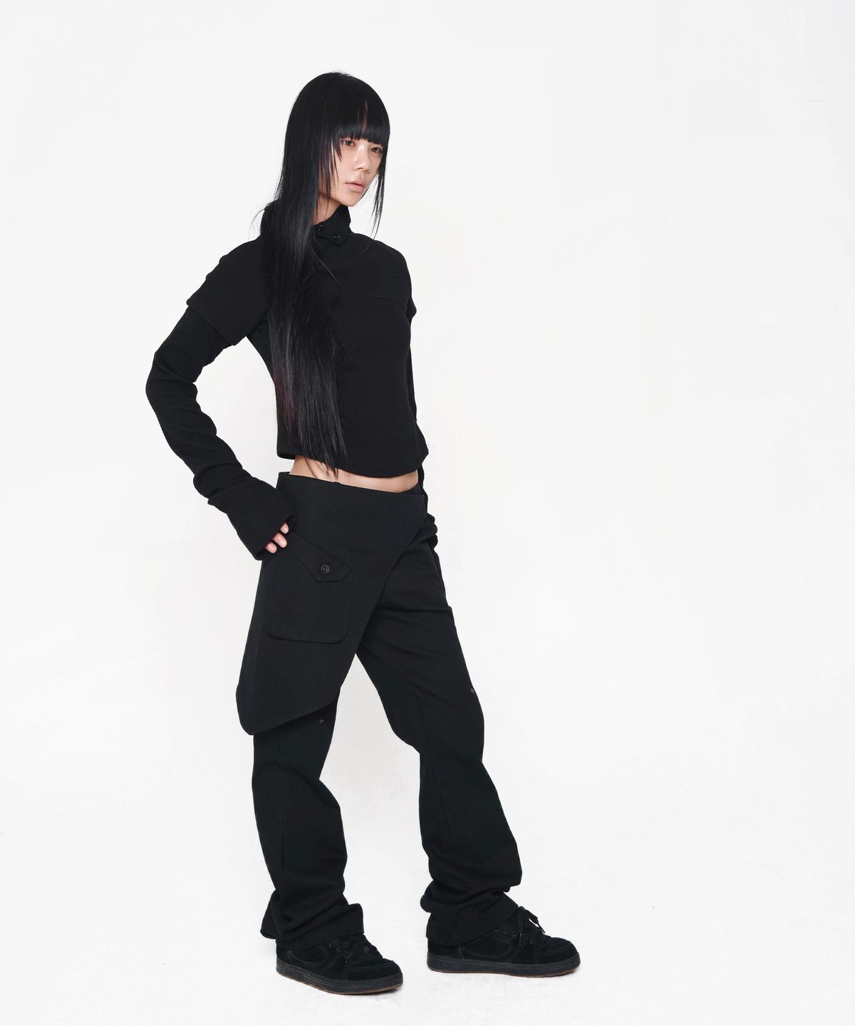 미스테페넘(MYSTEPHENM) VOL. 5.0 Layered Sleeve BK