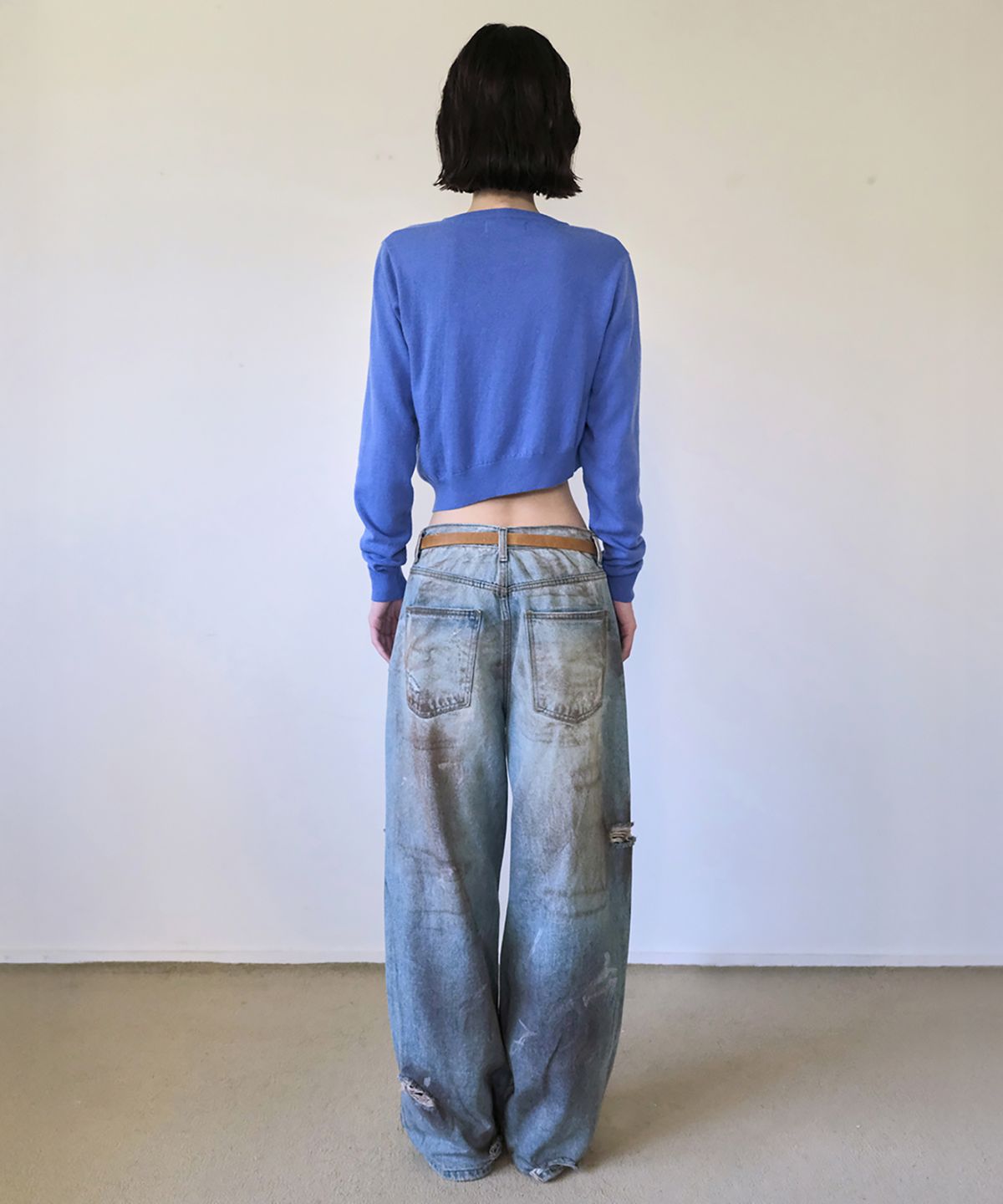 더블유케이엔디 프로젝트(WKND PROJECT) ASYMMETRIC KNIT CARDIGAN (BLUE)